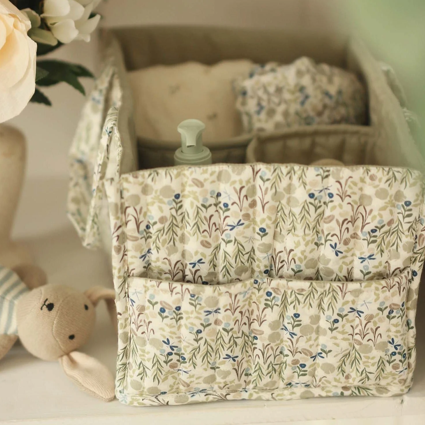 Avery Row Nappy Caddy - Image 3