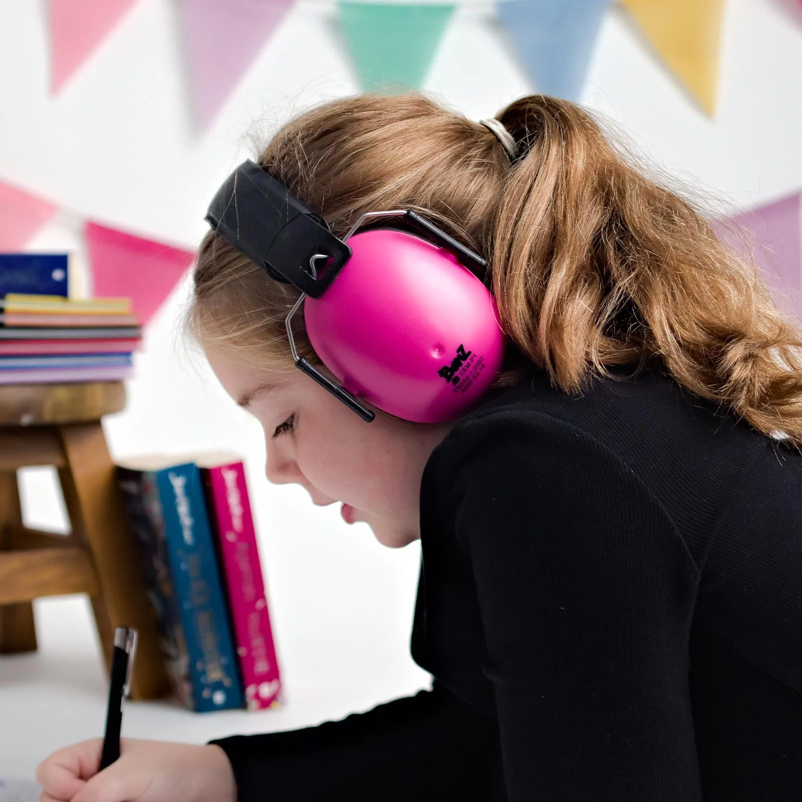 BANZ Kids Ear Defenders - Image 3
