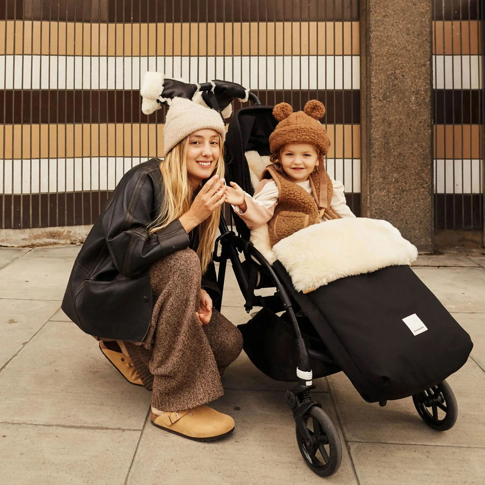 BINIBAMBA Sheepskin Puffmuff - Image 2