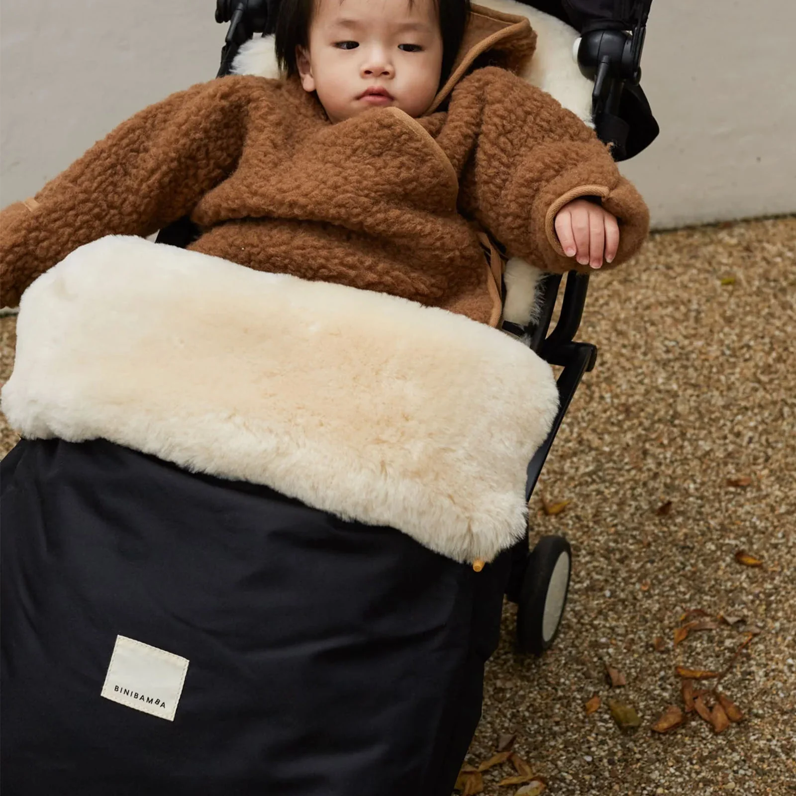 BINIBAMBA Sheepskin Puffmuff - Image 3
