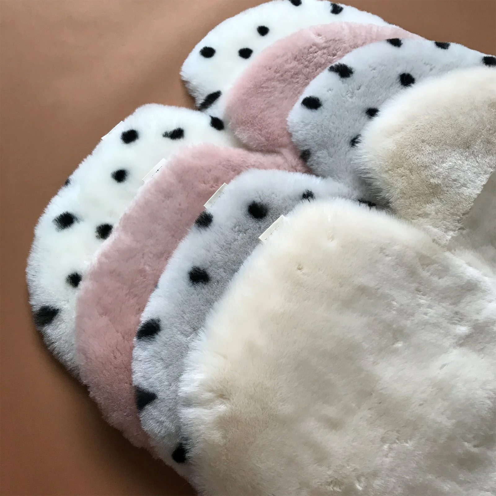 BINIBAMBA Sheepskin Snuggler Buggy Liner - Image 15