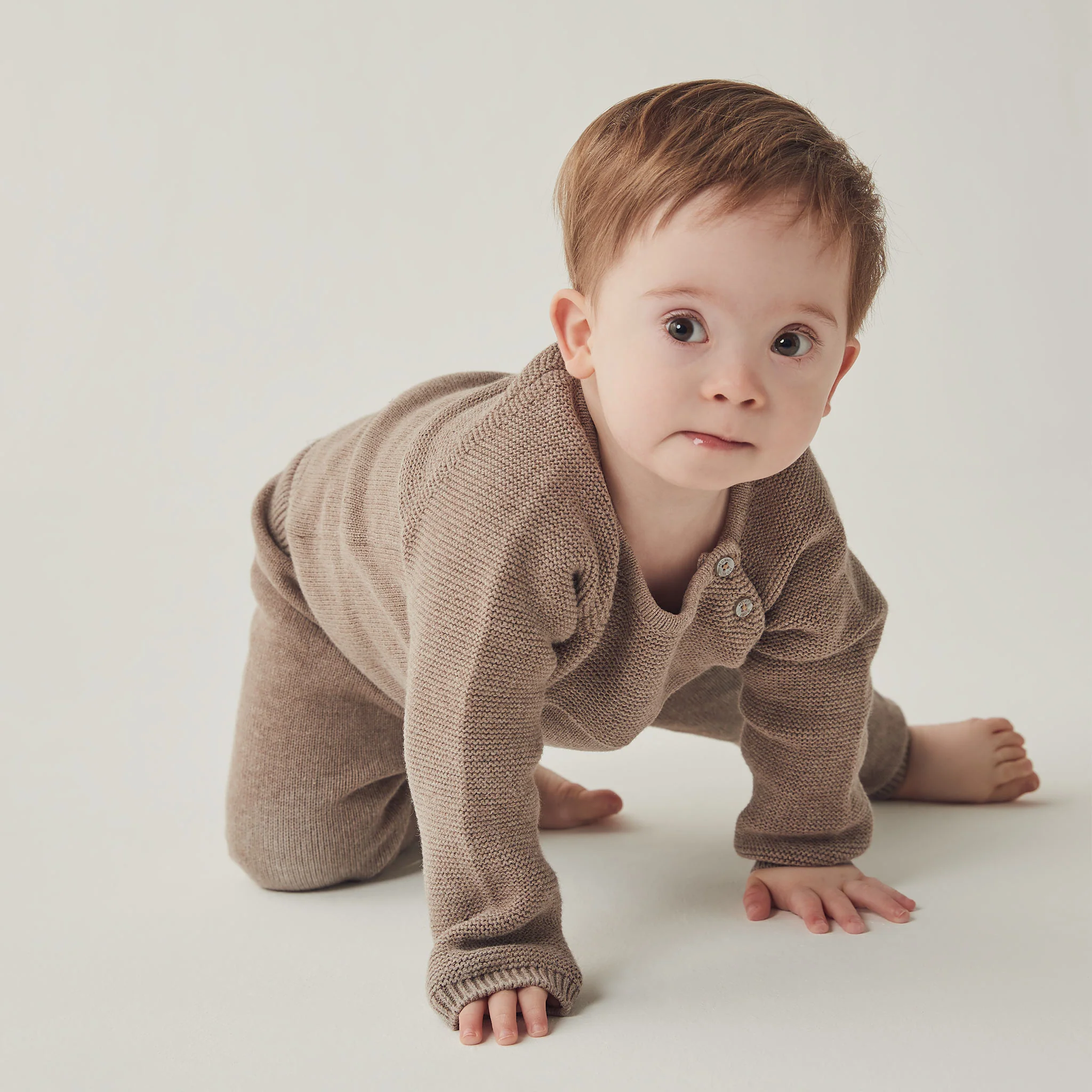 Knitted Raglan Sleeve Jumper & Joggers Outfit - Image 2