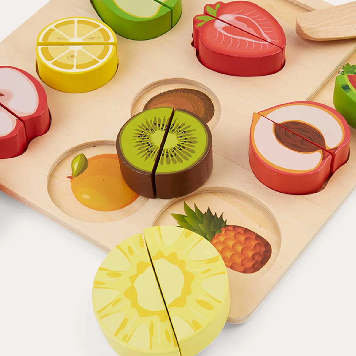 Classic World Cutting Fruit Puzzle - Image 3