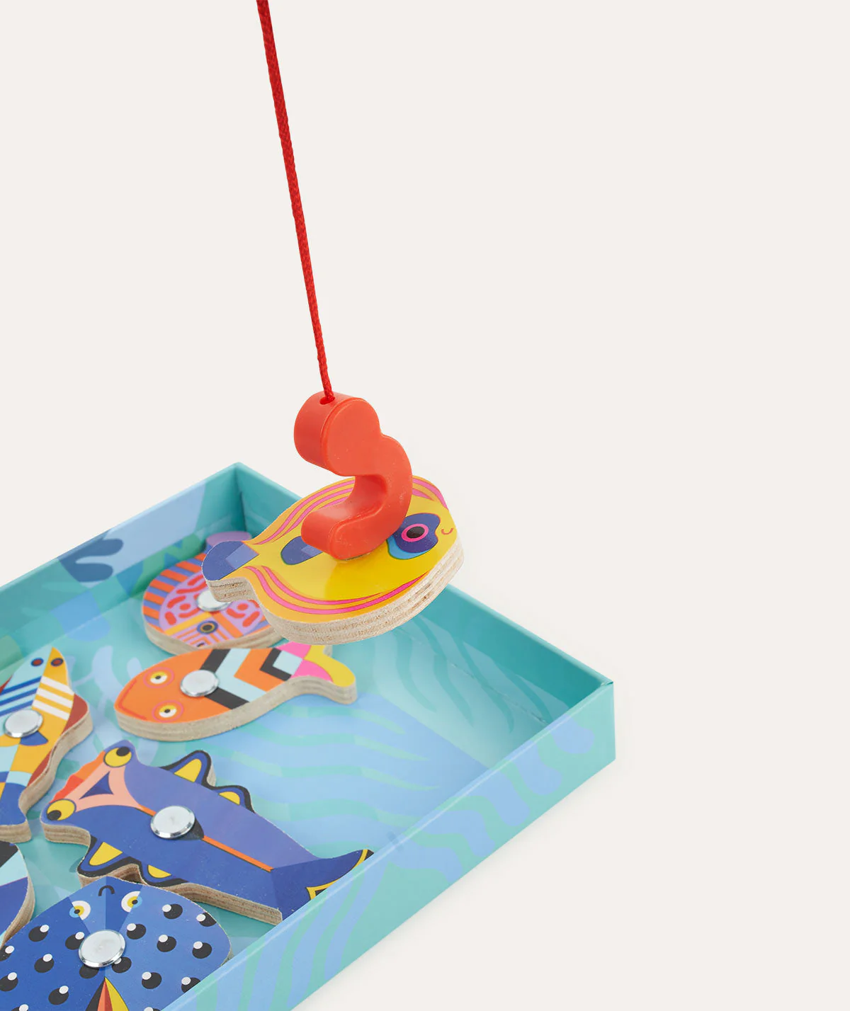 Djeco Fishing Game - Image 2