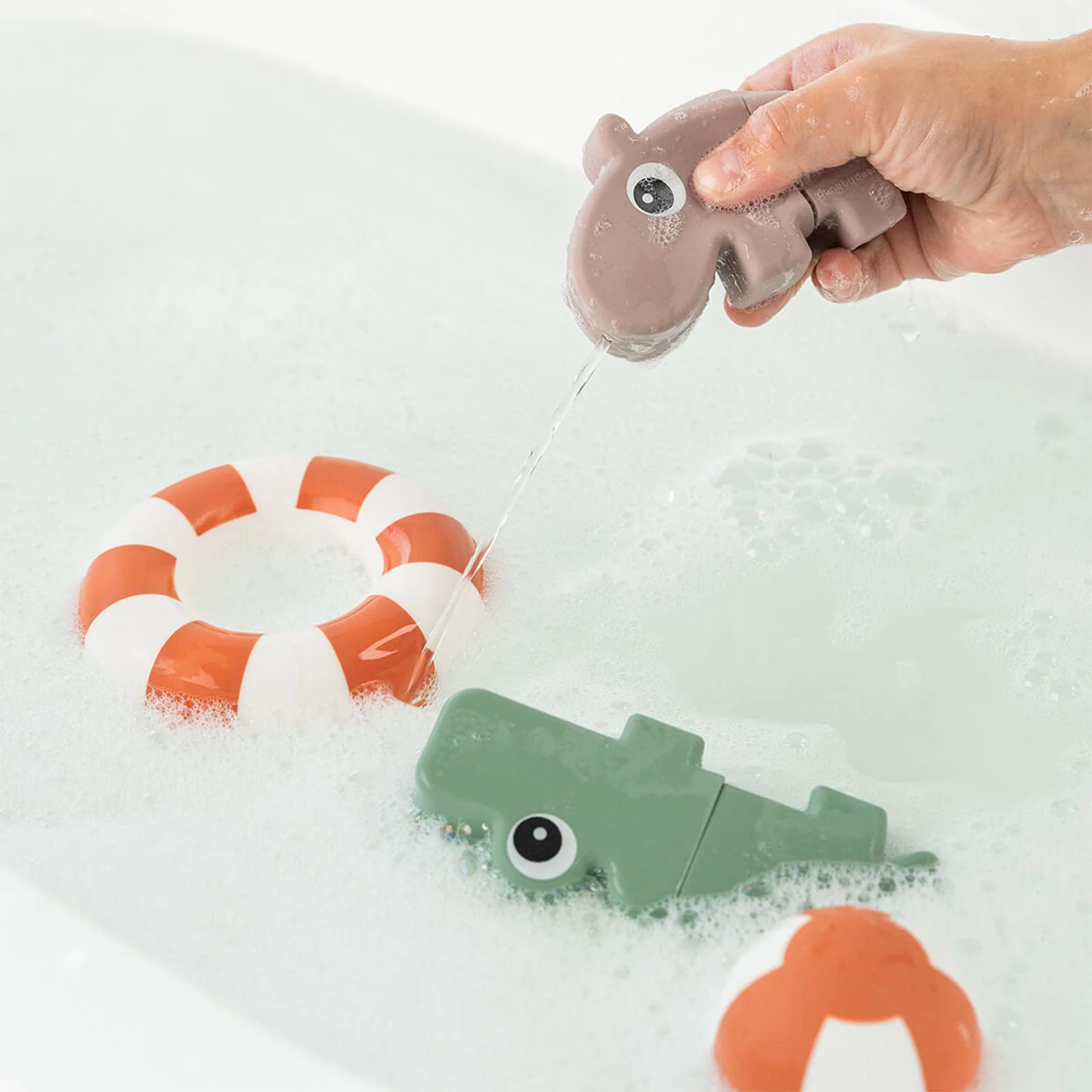 Done By Deer Bath Squirter Toy Ozzo Powder - Image 5