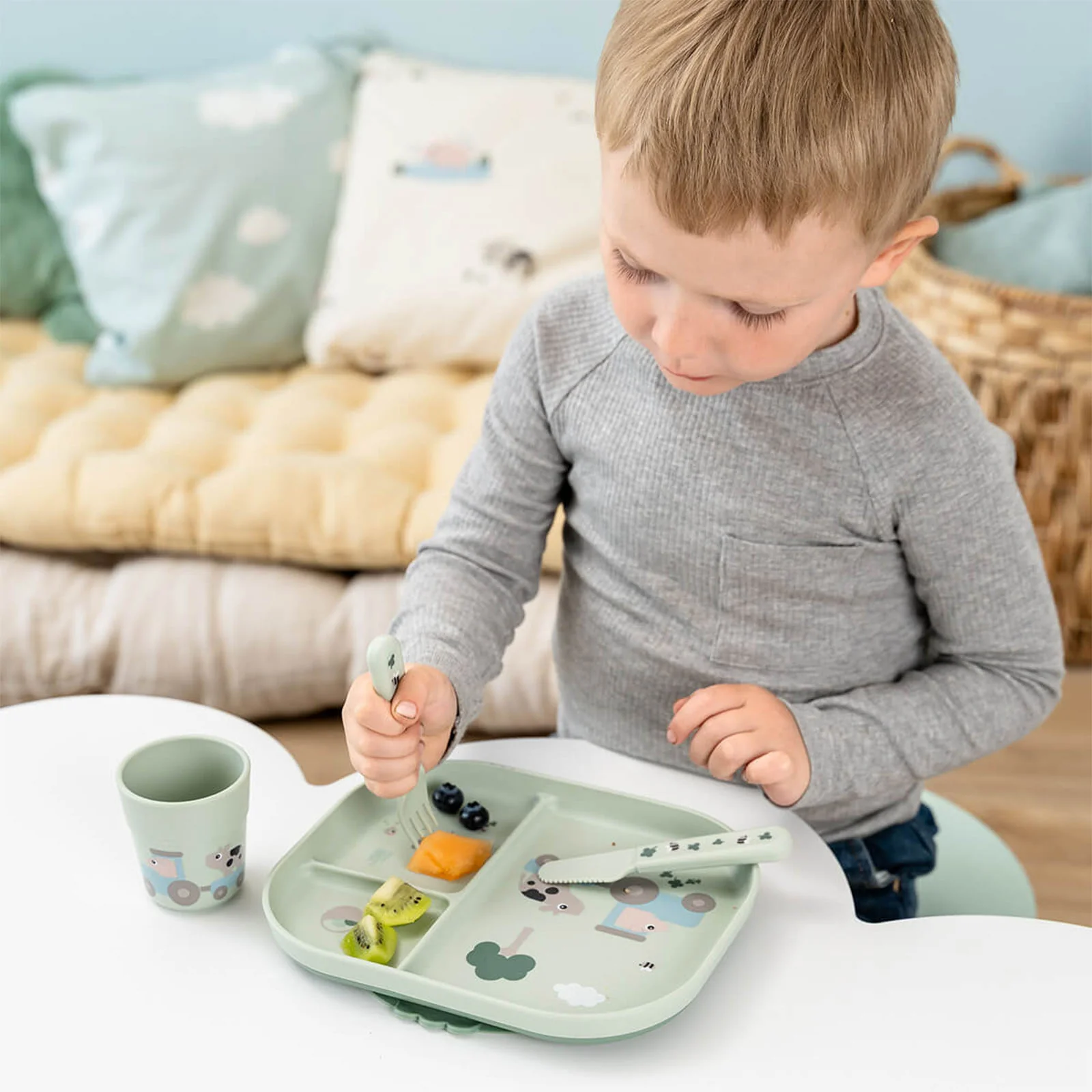 Done By Deer Foodie Dinner Set with suction Tiny Farm Green - Image 6