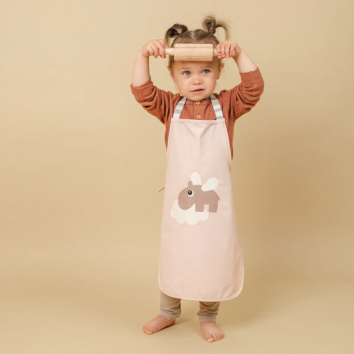 Done By Deer Waterproof Kids Apron Lalee Sand - Image 3