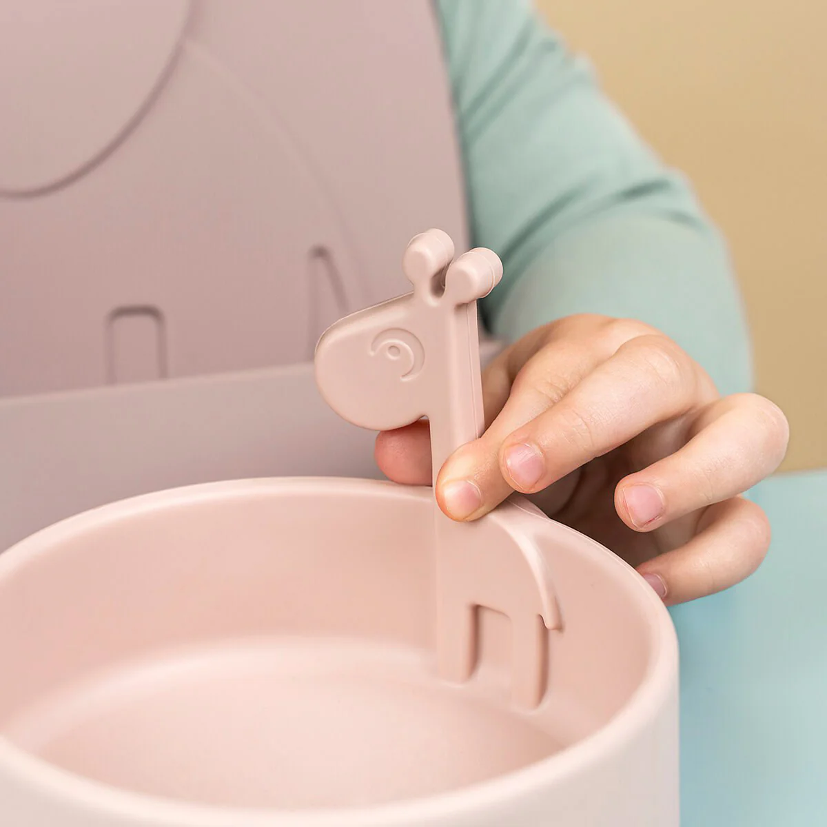 Done by Deer Friends Peekaboo Silicone Dinner Set - Image 13