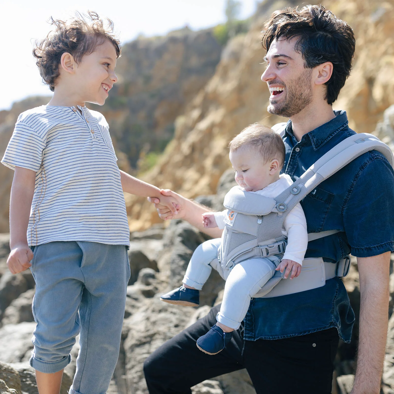 Ergobaby Omni 360 Cool Air Mesh Carrier - Image 6