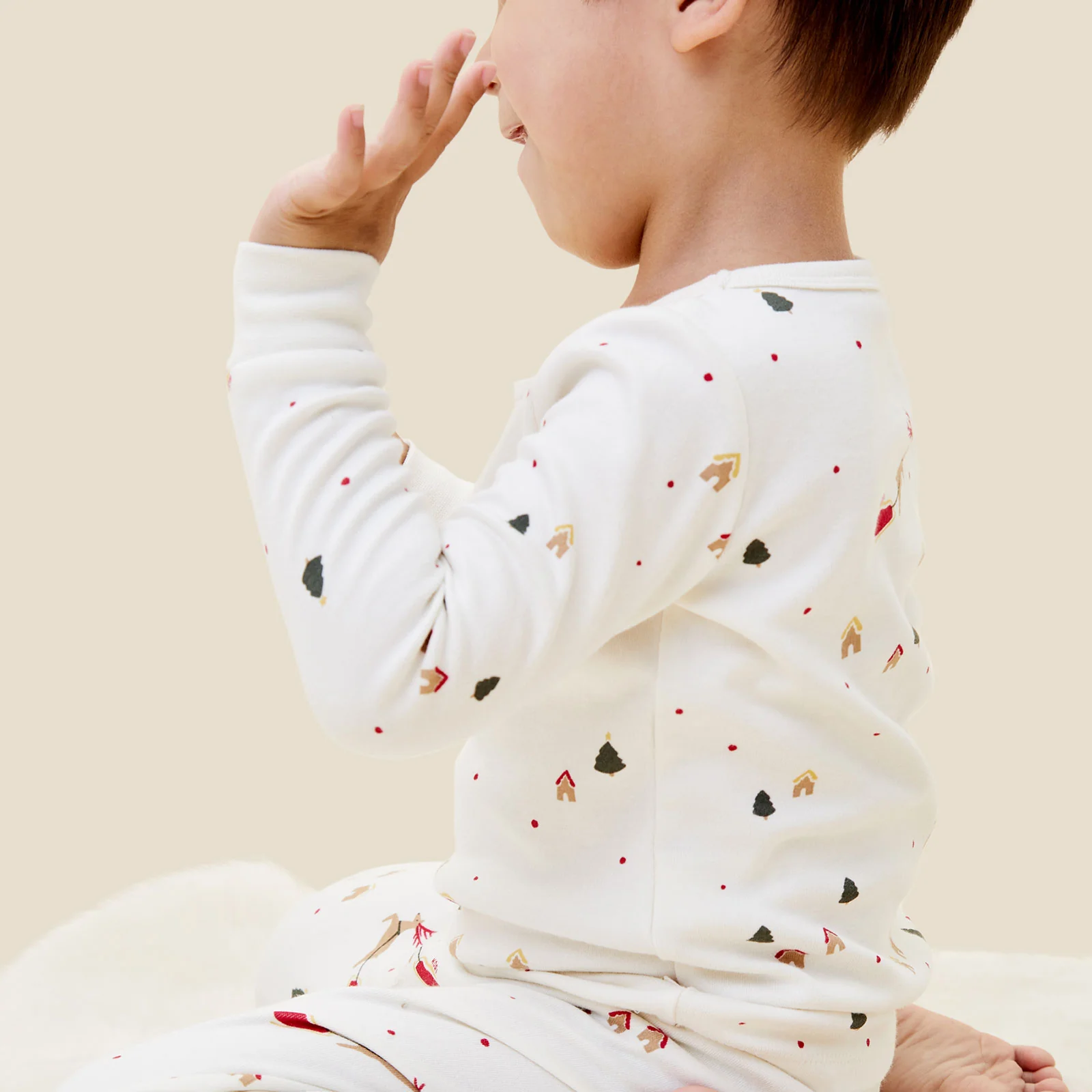 Festive Print Pyjamas - Image 3