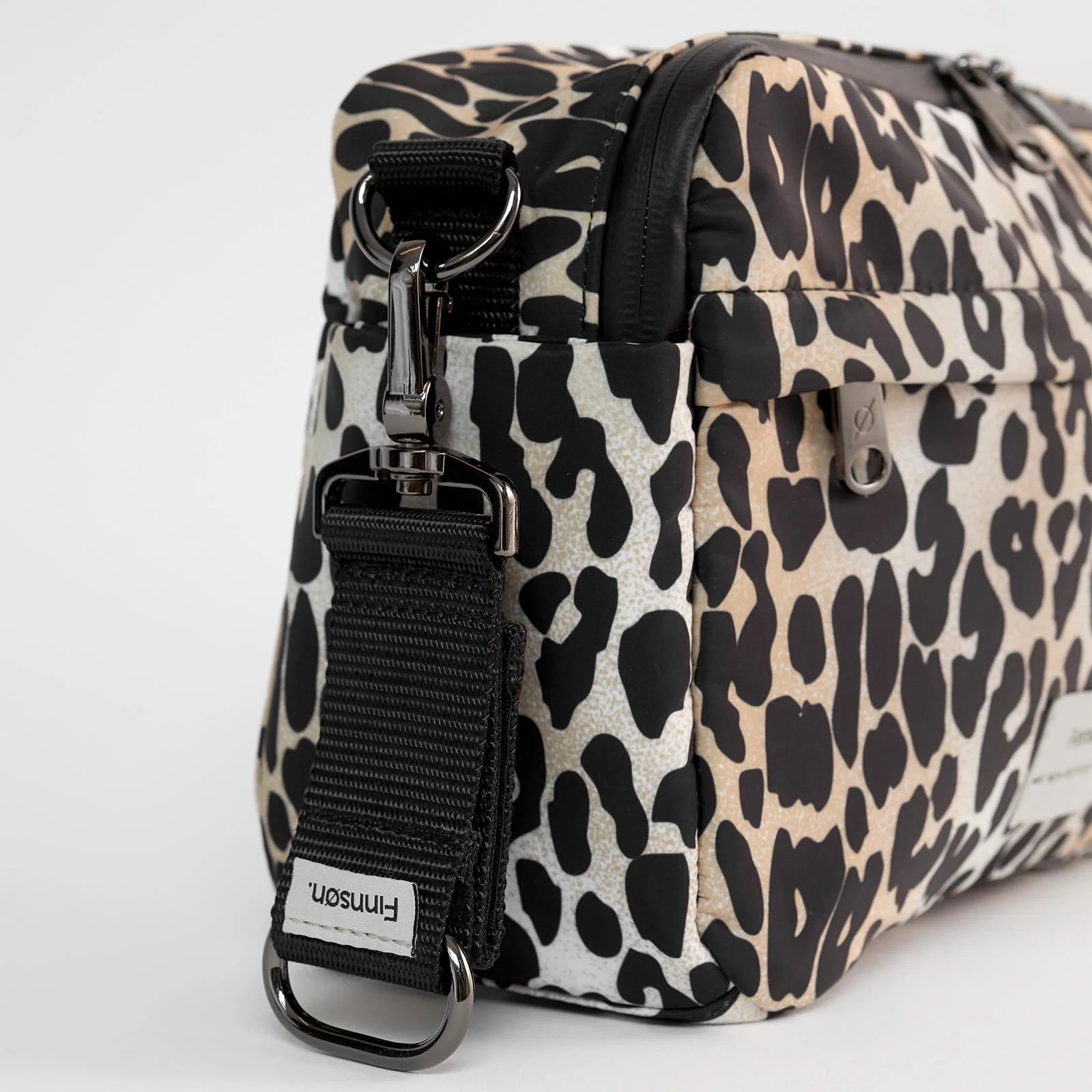Finnson Frida Eco Stroller Organiser with Clips - Image 18