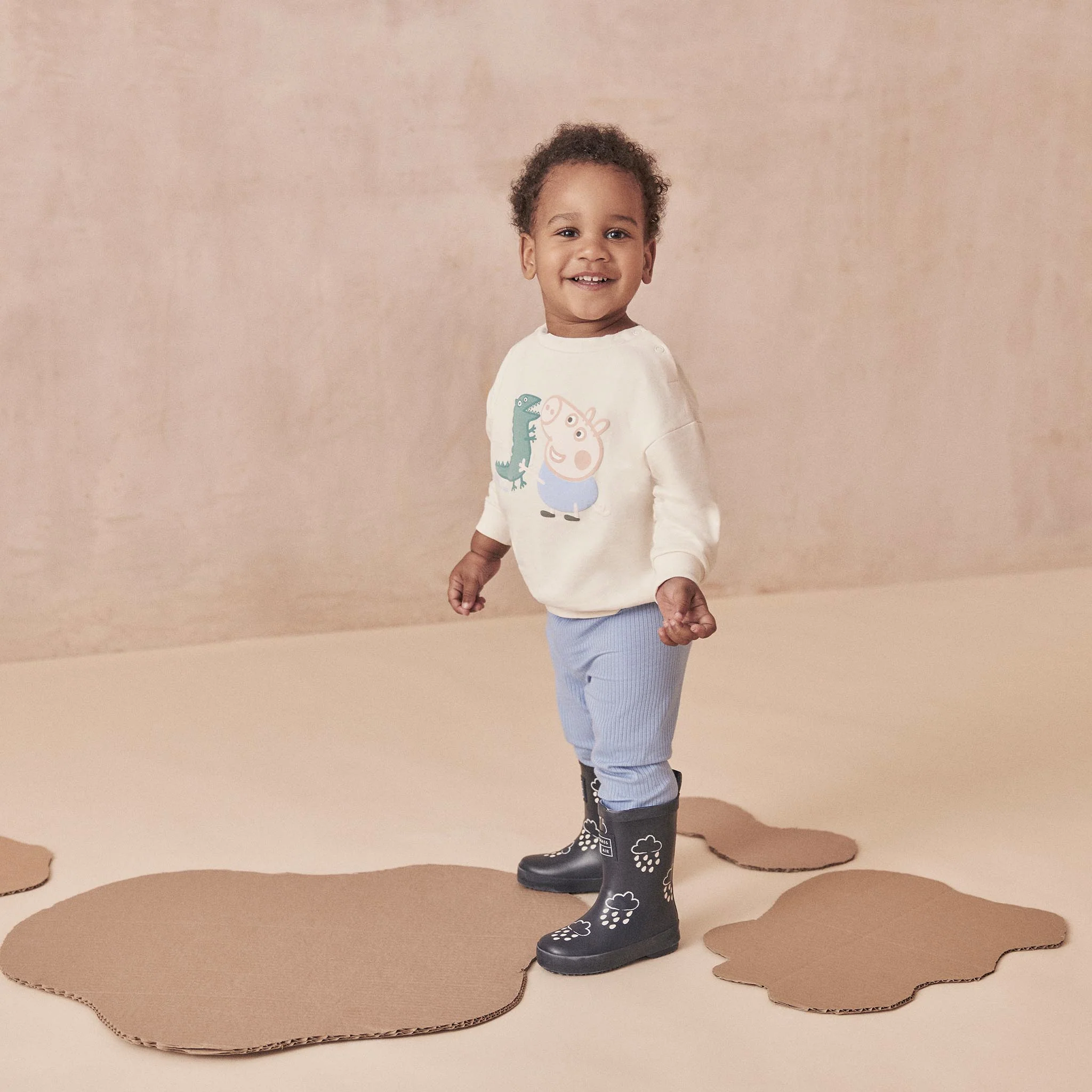 George Pig Oversized Sweatshirt & Leggings Outfit - Image 3