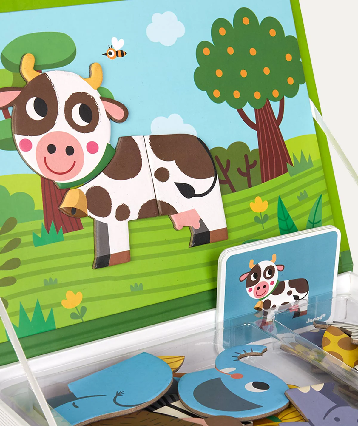 Janod Magnetibook Educational Toy - Animals - Image 2