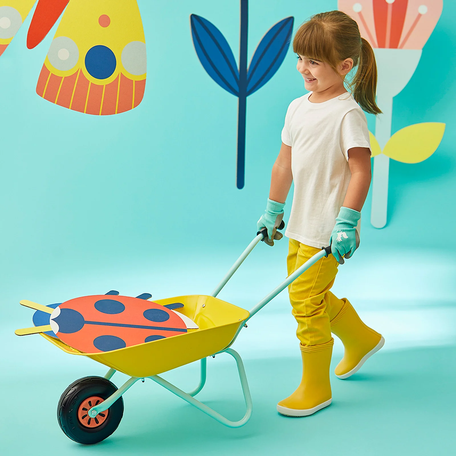 Janod Metal Wheelbarrow - Happy Garden - Image 4