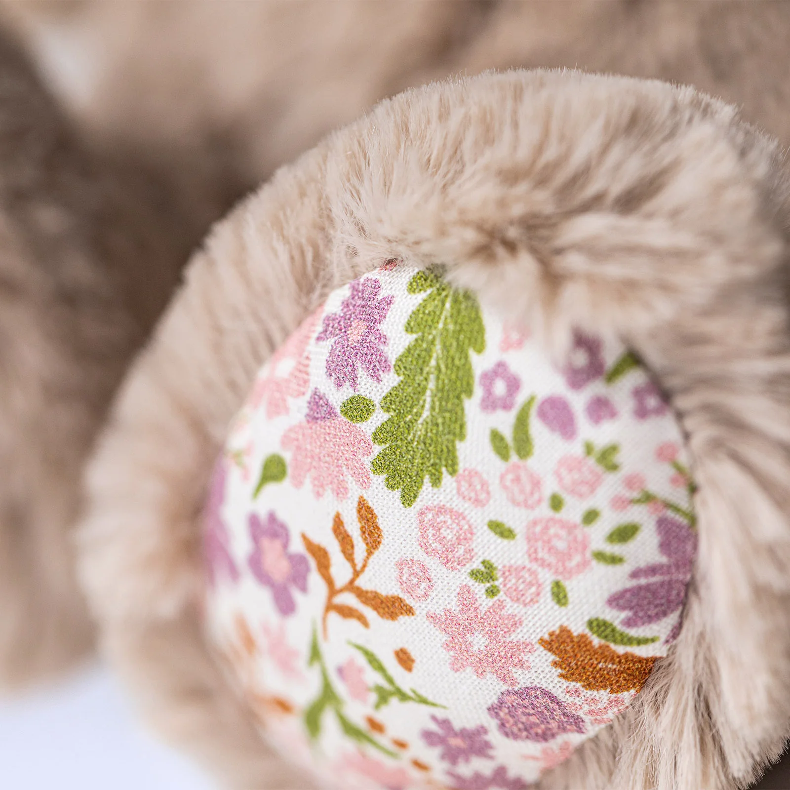 Jellycat Blossom Petal Bunny - Medium - Image 4