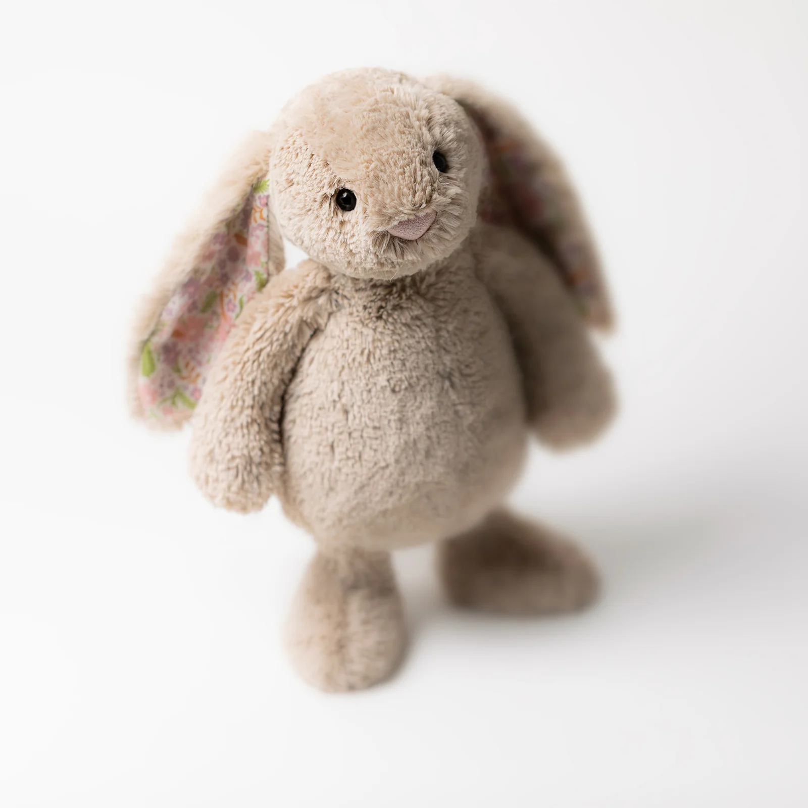 Jellycat Blossom Petal Bunny - Medium - Image 5