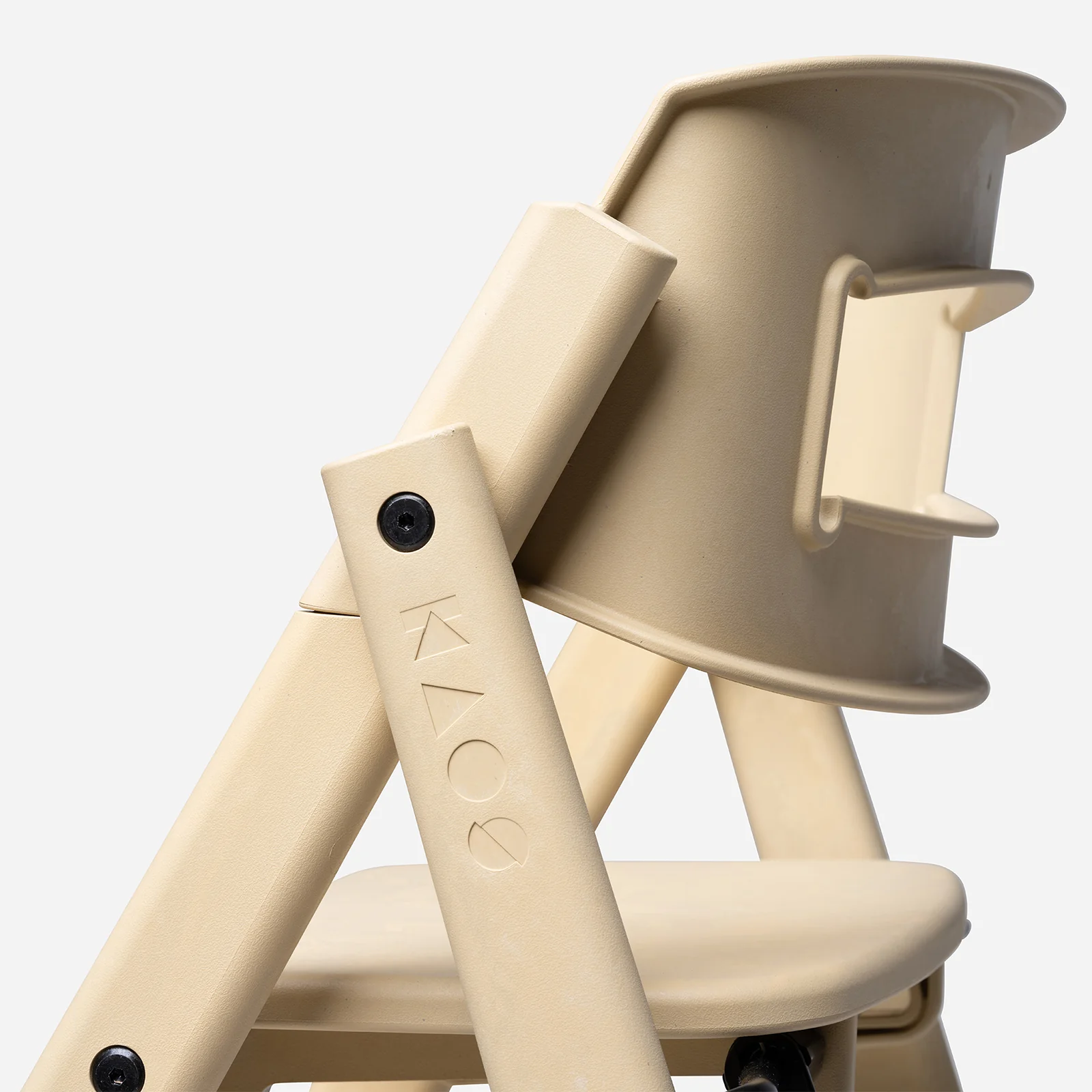 KAOS Klapp Recycled High Chair - Desert Sand - Image 5
