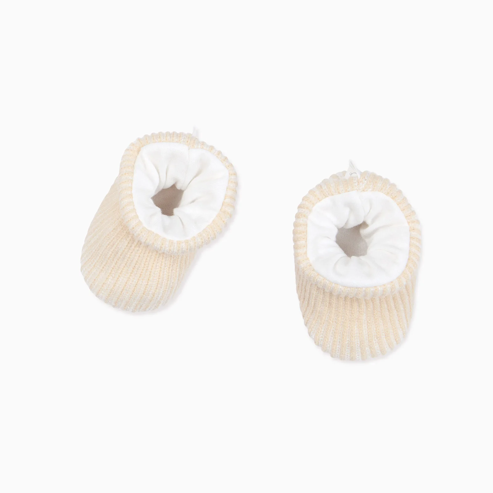 Knitted Beanie, Mittens, Booties & Blanket Set - Image 9