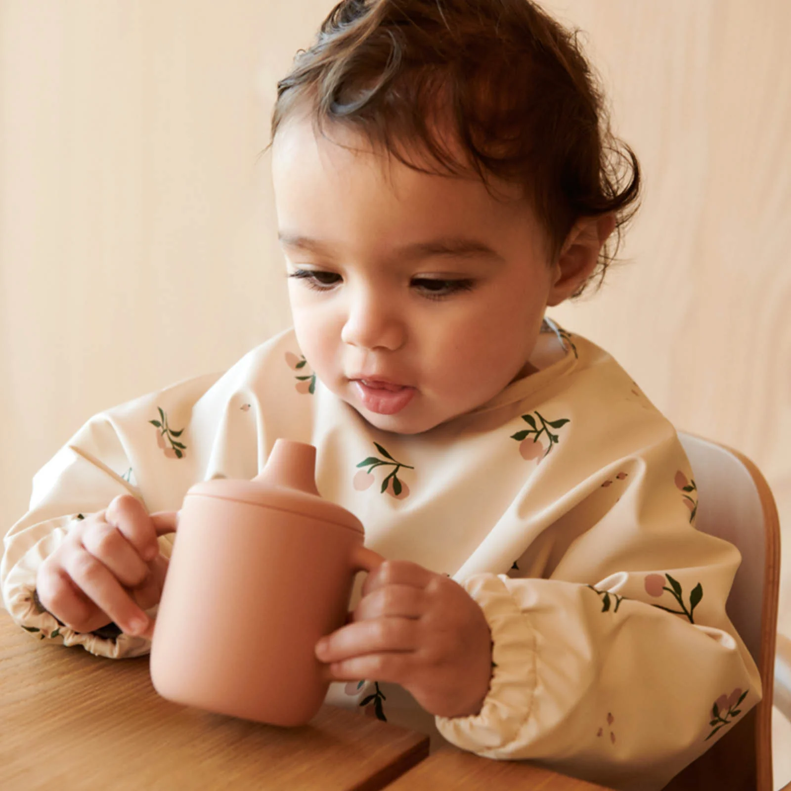 Liewood Long Sleeved Merle Cape Bib - Peach Mix - Image 2
