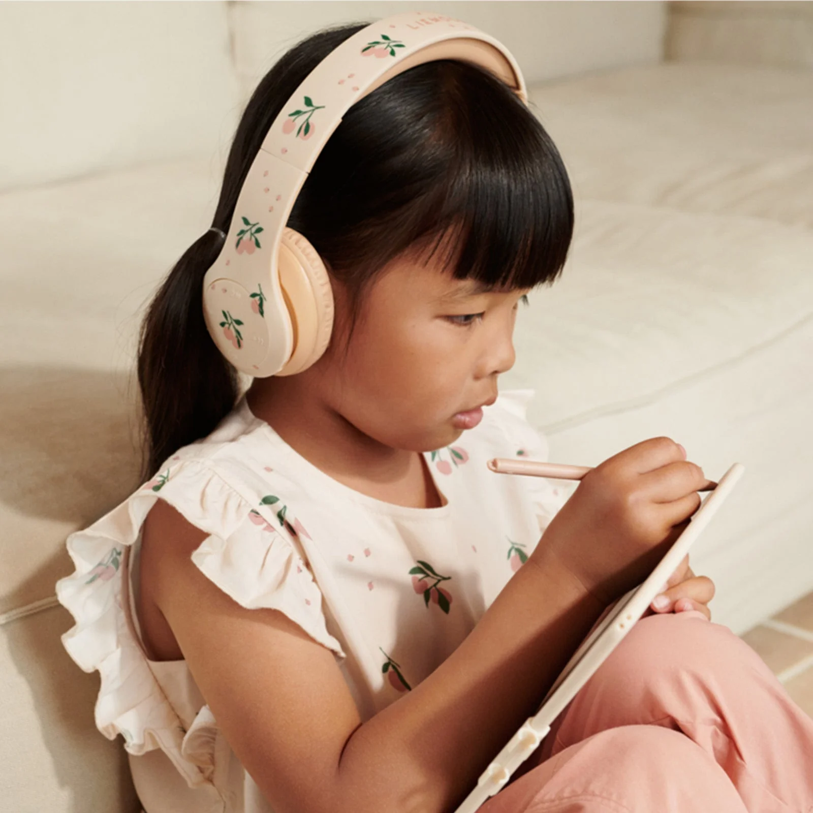 Liewood Quinn Wireless Headphones - Peach Mix