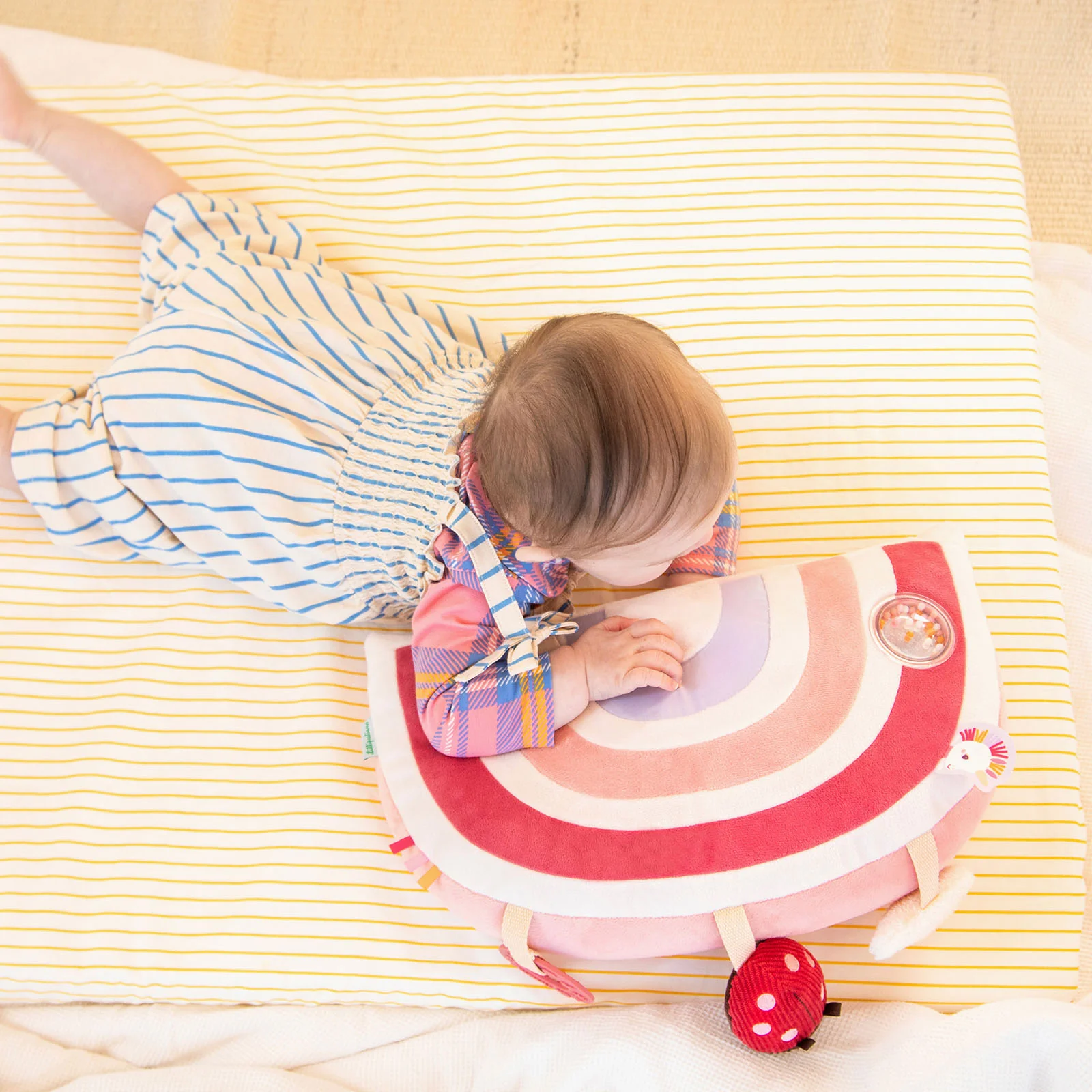 Lilliputiens Activities Cushion - Lena