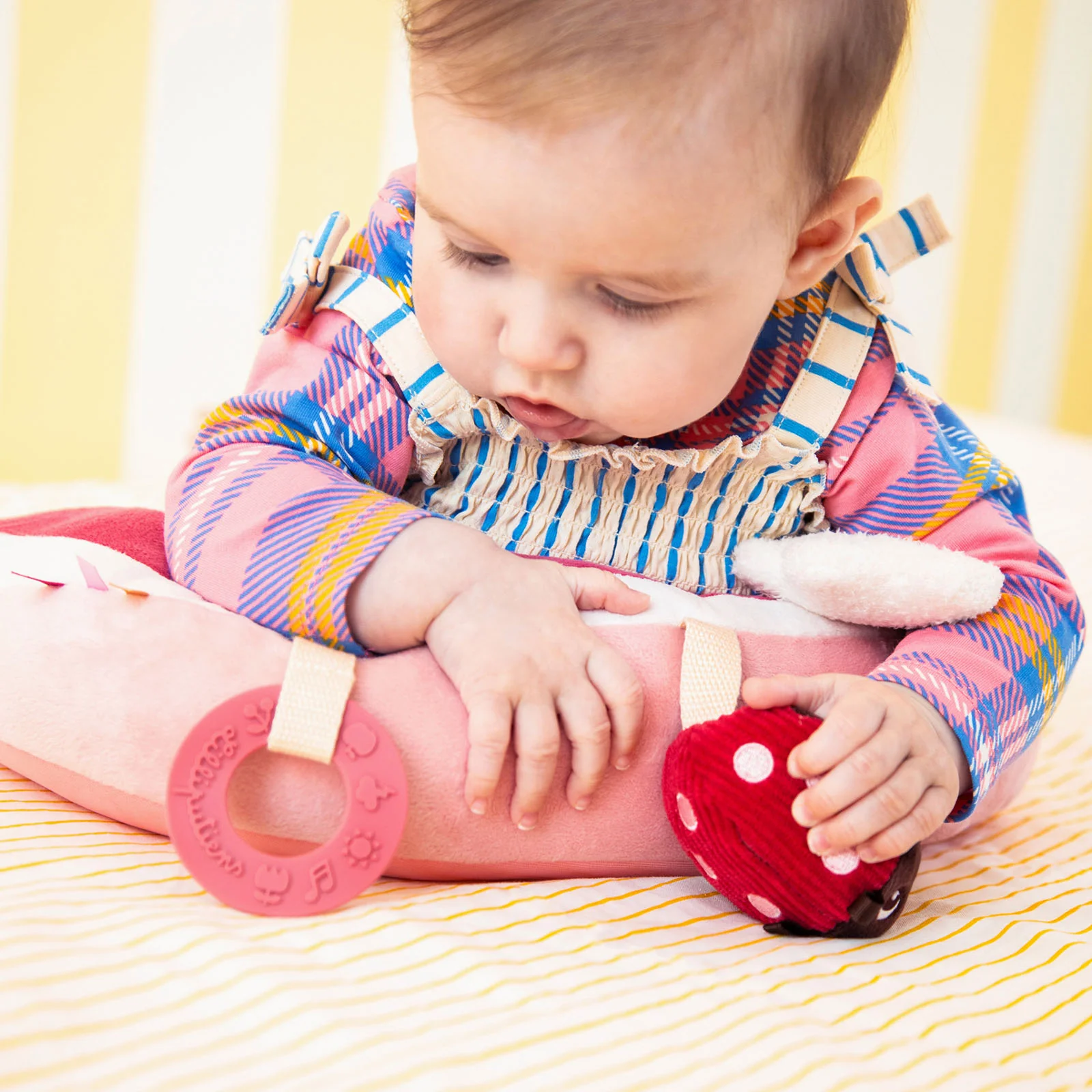 Lilliputiens Activities Cushion - Lena - Image 4