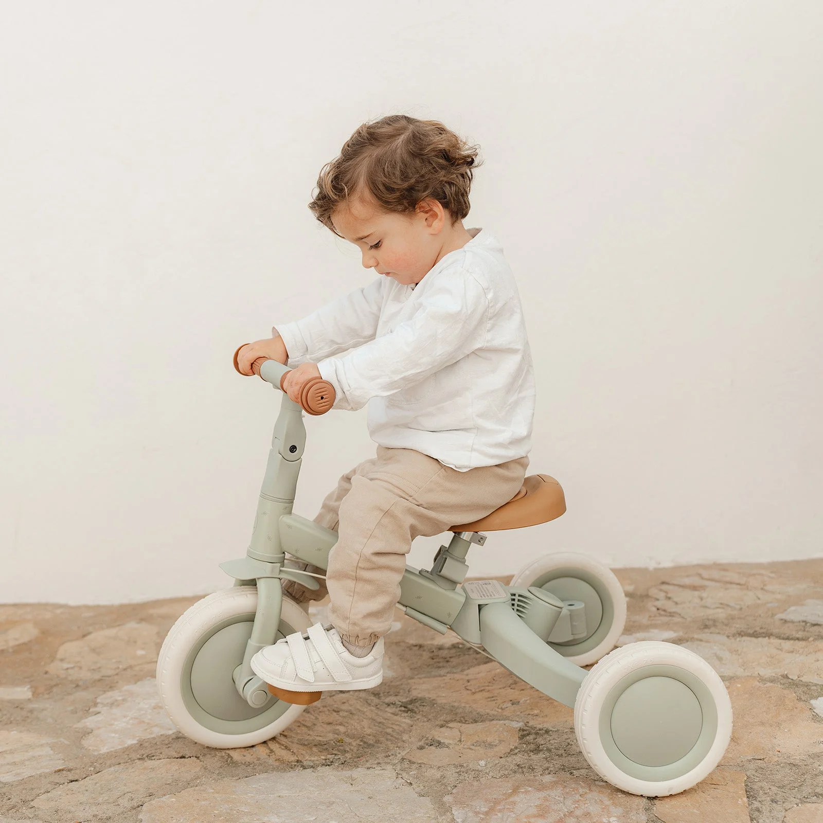 Little Dutch 4 in 1 Tricycle – Green
