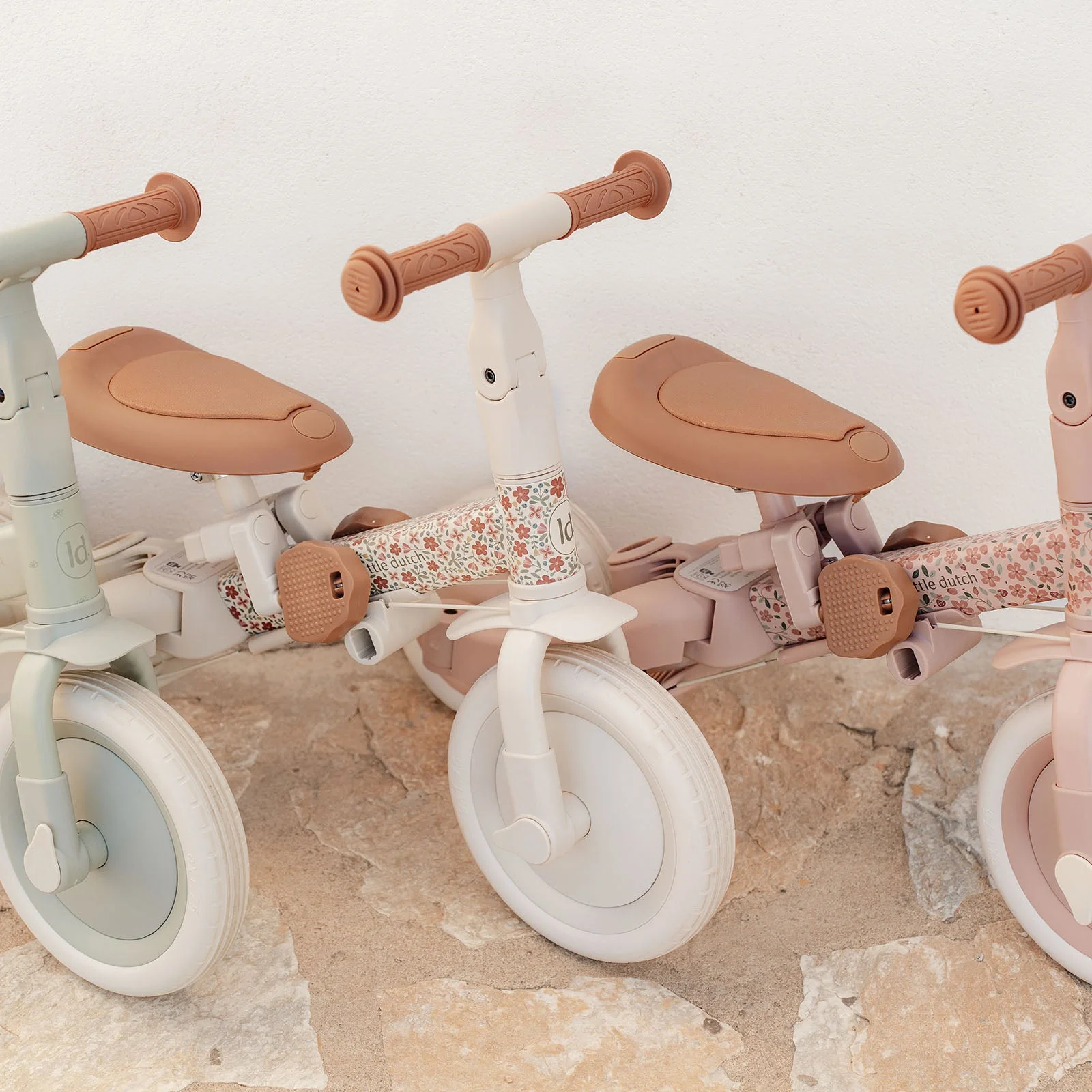 Little Dutch 4 in 1 Tricycle – White Floral - Image 5