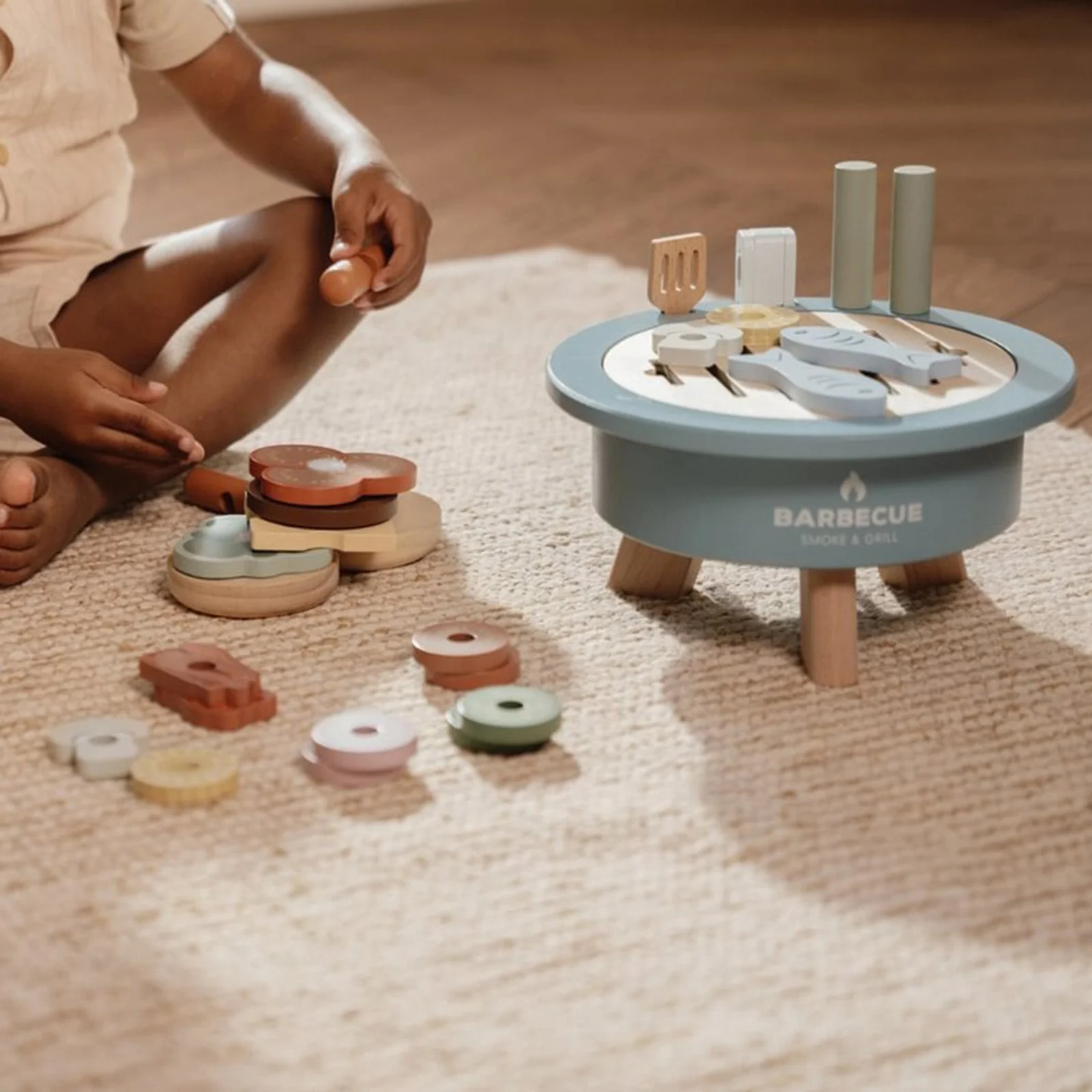 Little Dutch Barbecue Toy Set - Image 7