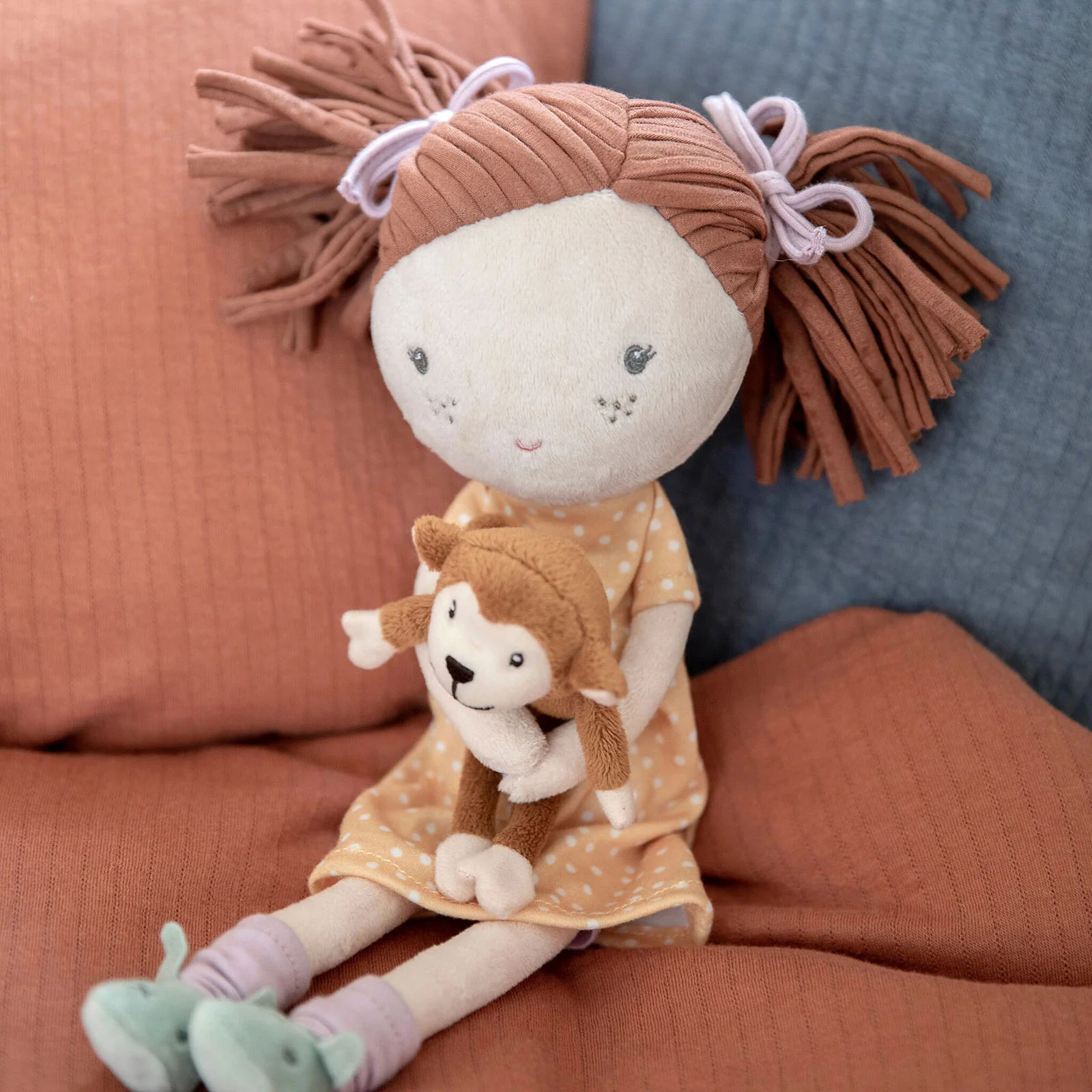 Little Dutch Cuddle Sophia Doll - Image 7
