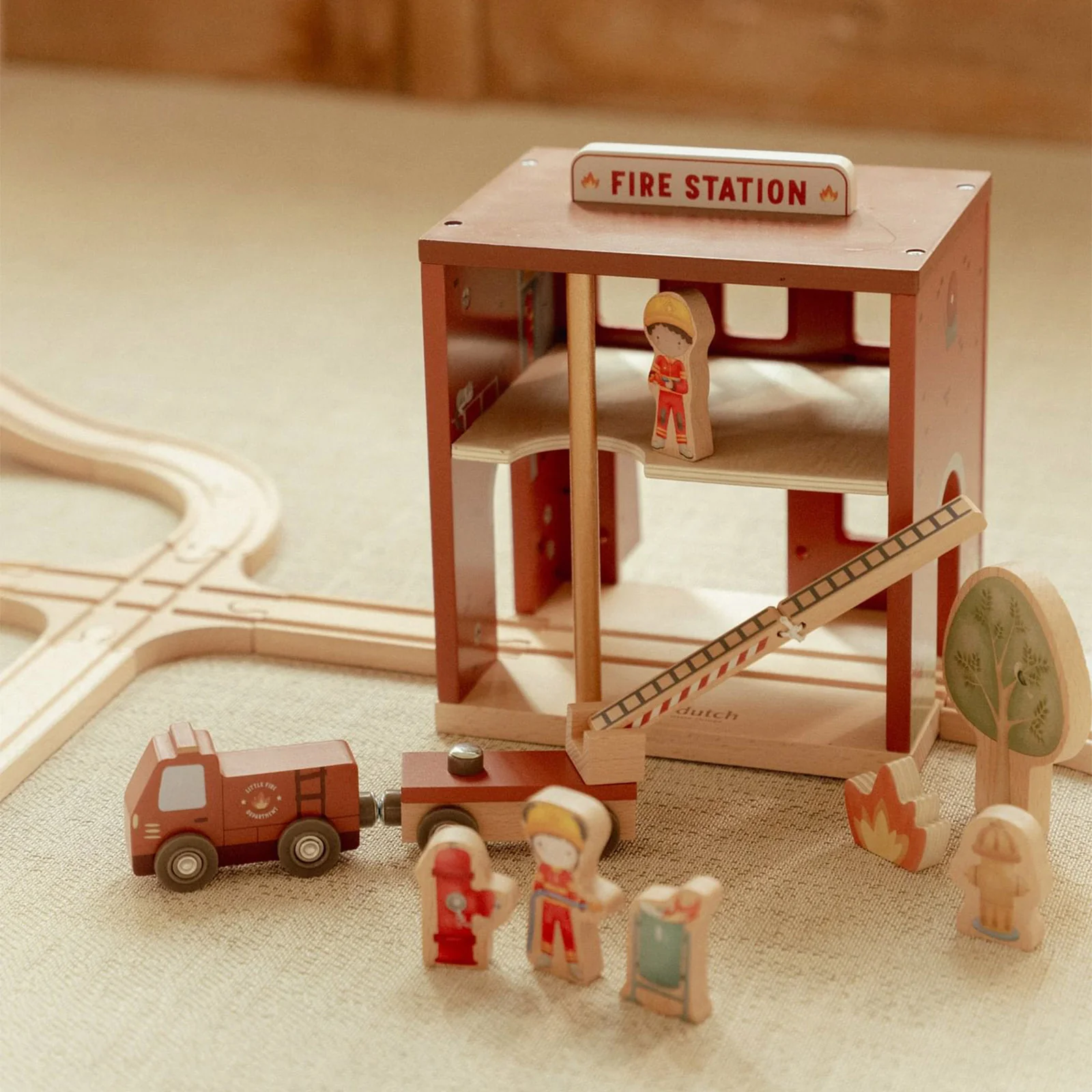 Little Dutch Fire Station - Image 4