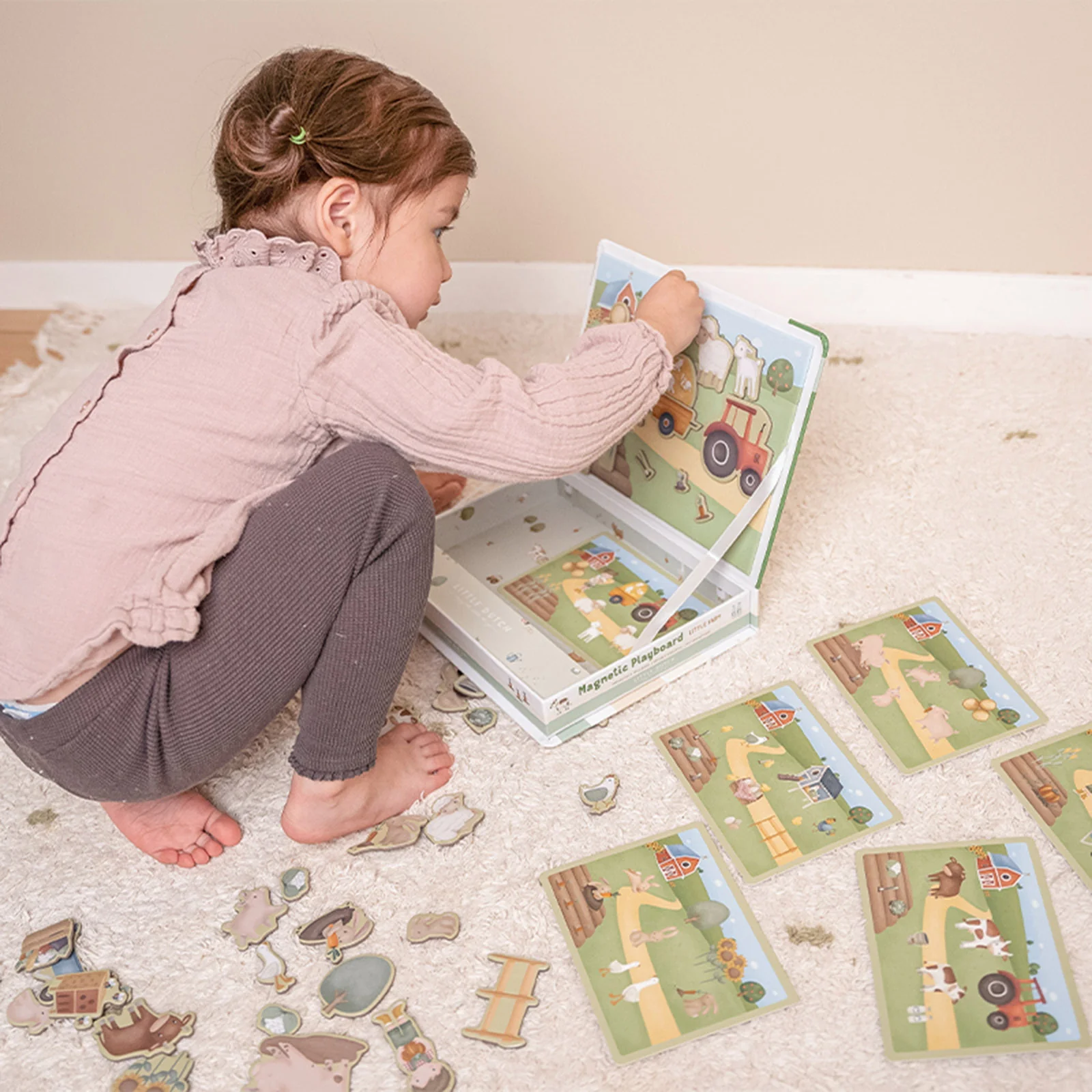 Little Dutch Magnetic Playboard Little Farm - Image 5
