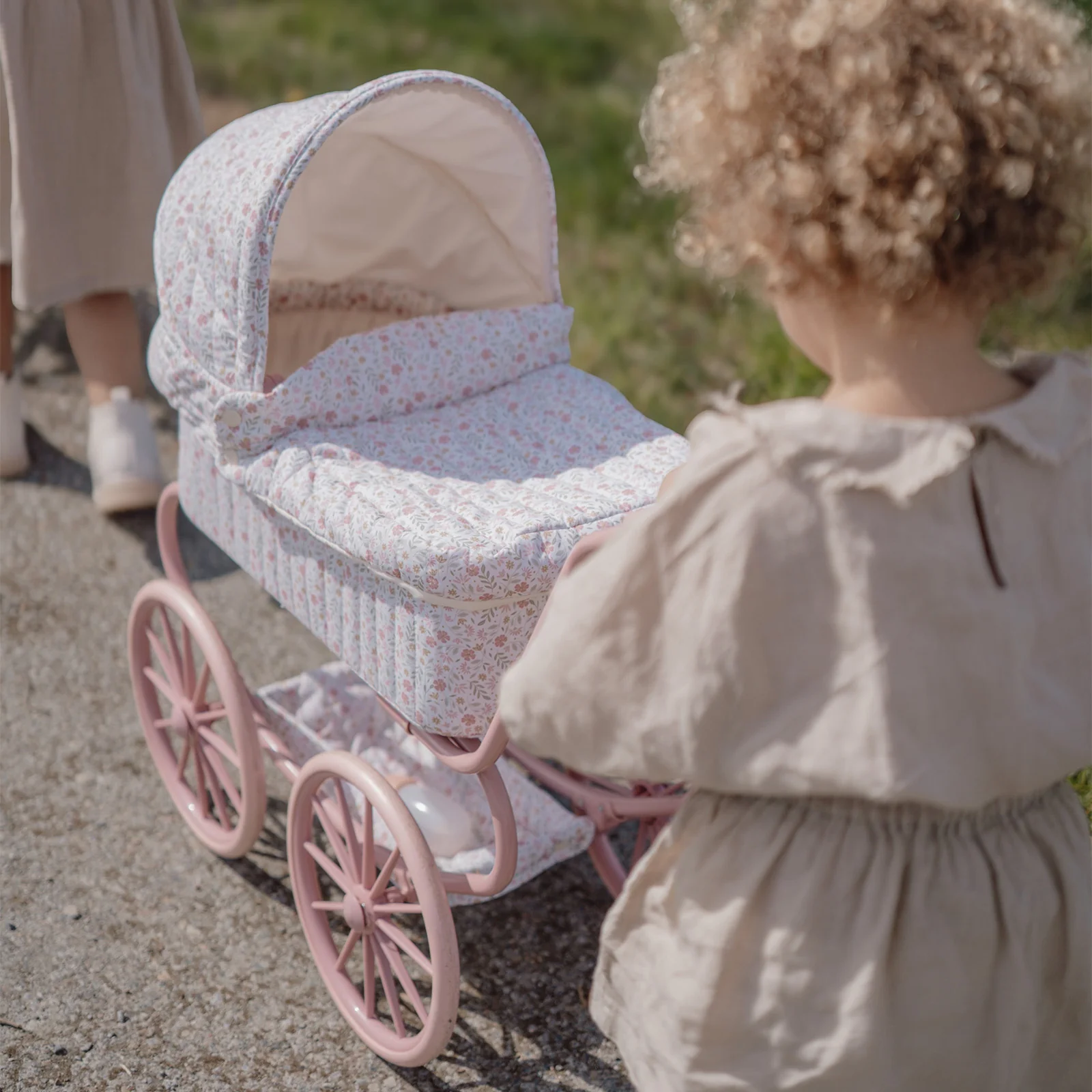 Little Dutch Metal Doll Pram - Image 4