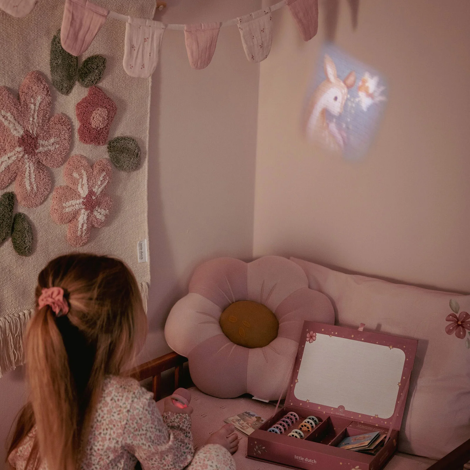 Little Dutch Projector Fairy Garden - Image 3