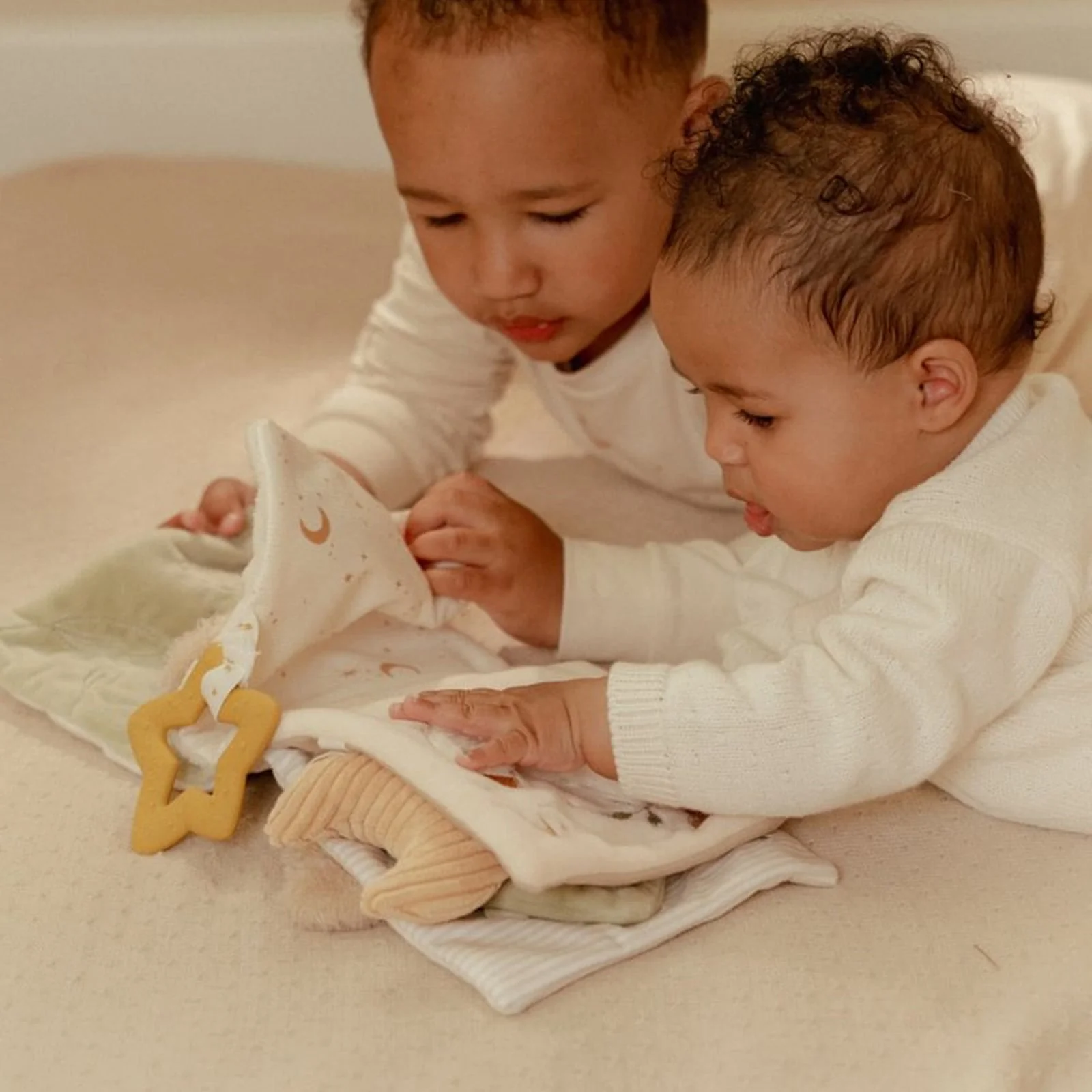 Little Dutch Soft Activity Book - Newborn Naturals - Image 5