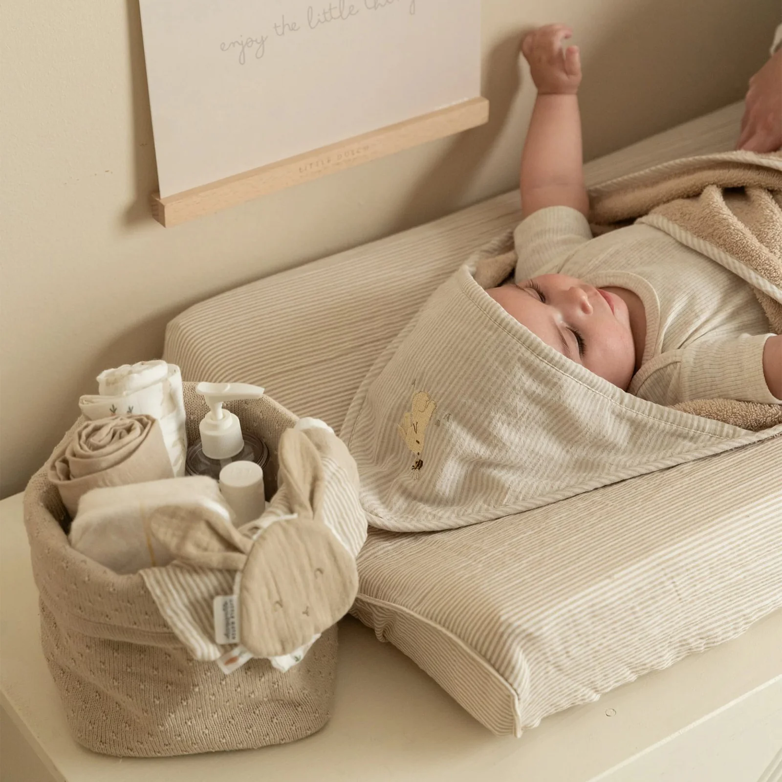 Little Dutch Storage Basket Knitted Small - Soft Beige - Image 3