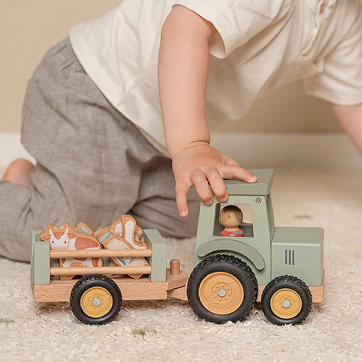 Little Dutch Tractor with Trailer Little Farm