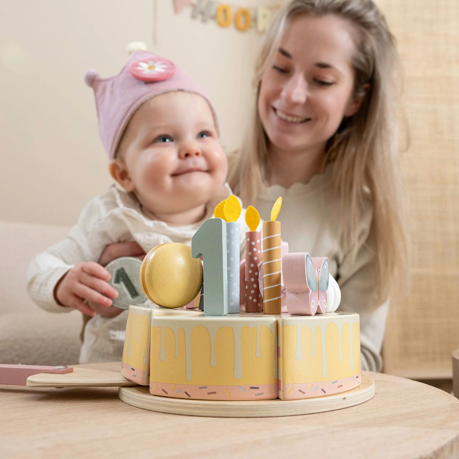 Little Dutch Wooden Birthday Cake - Pink - Image 3