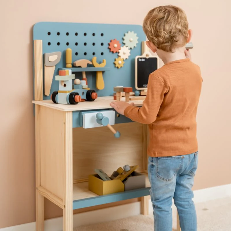 Little Dutch Workbench