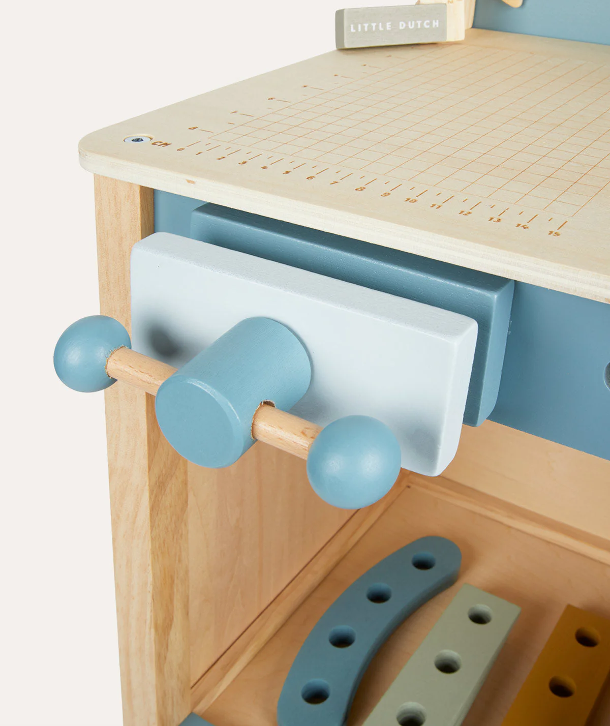 Little Dutch Workbench - Image 11