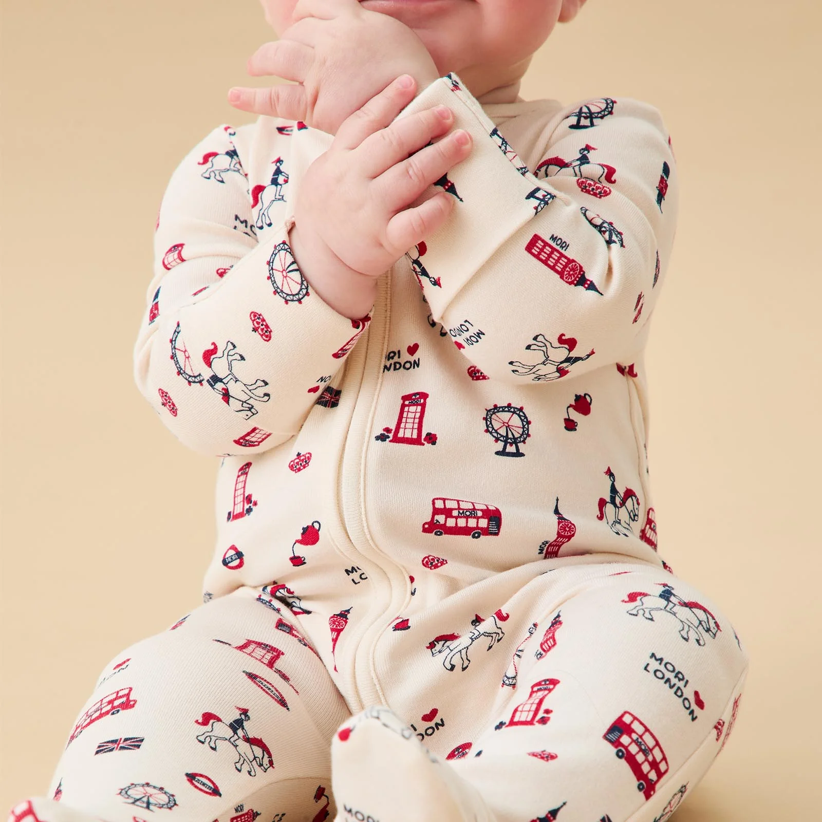 London Explorer Clever Zip Sleepsuit - Image 3