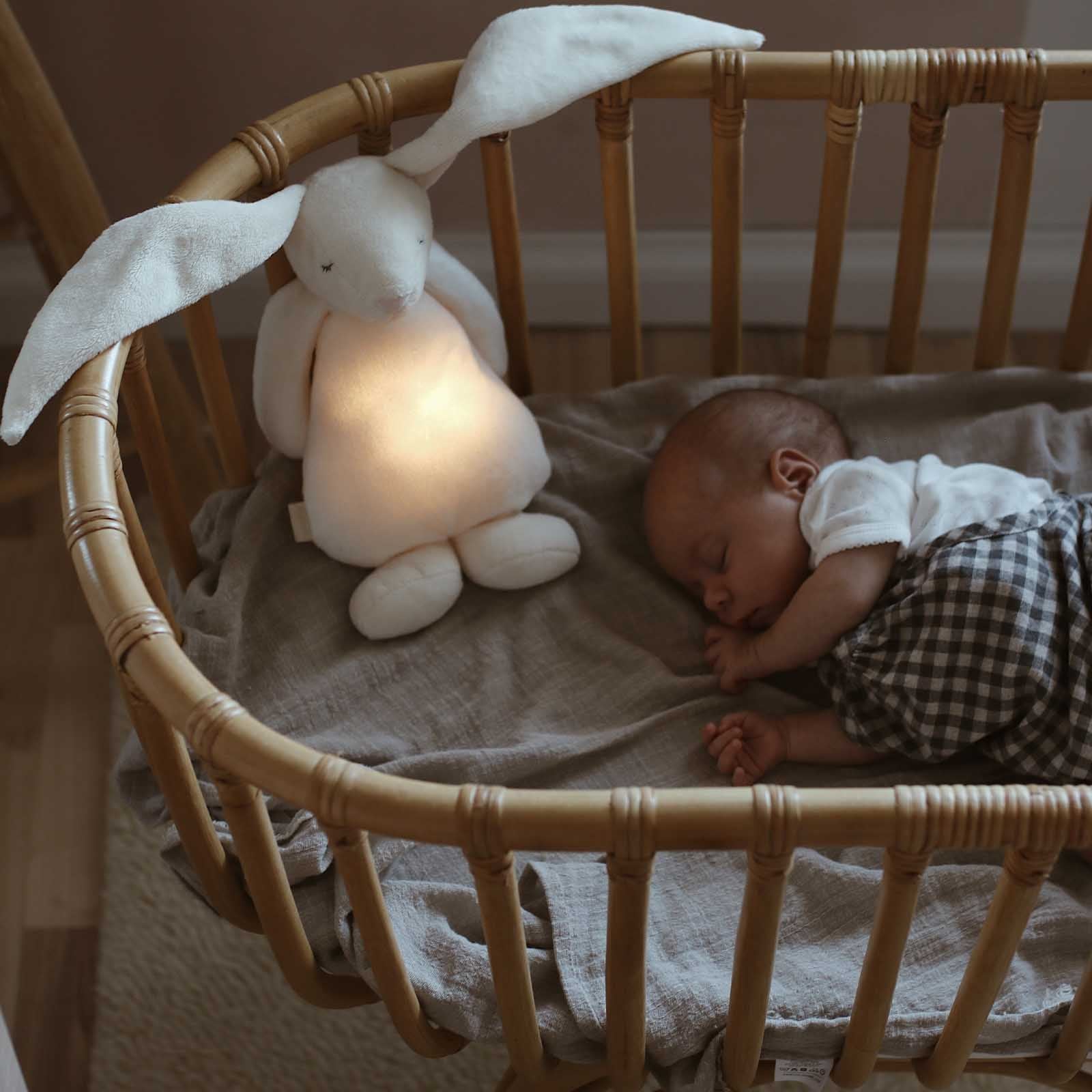 Moonie Humming Bunny Night Light - Image 6