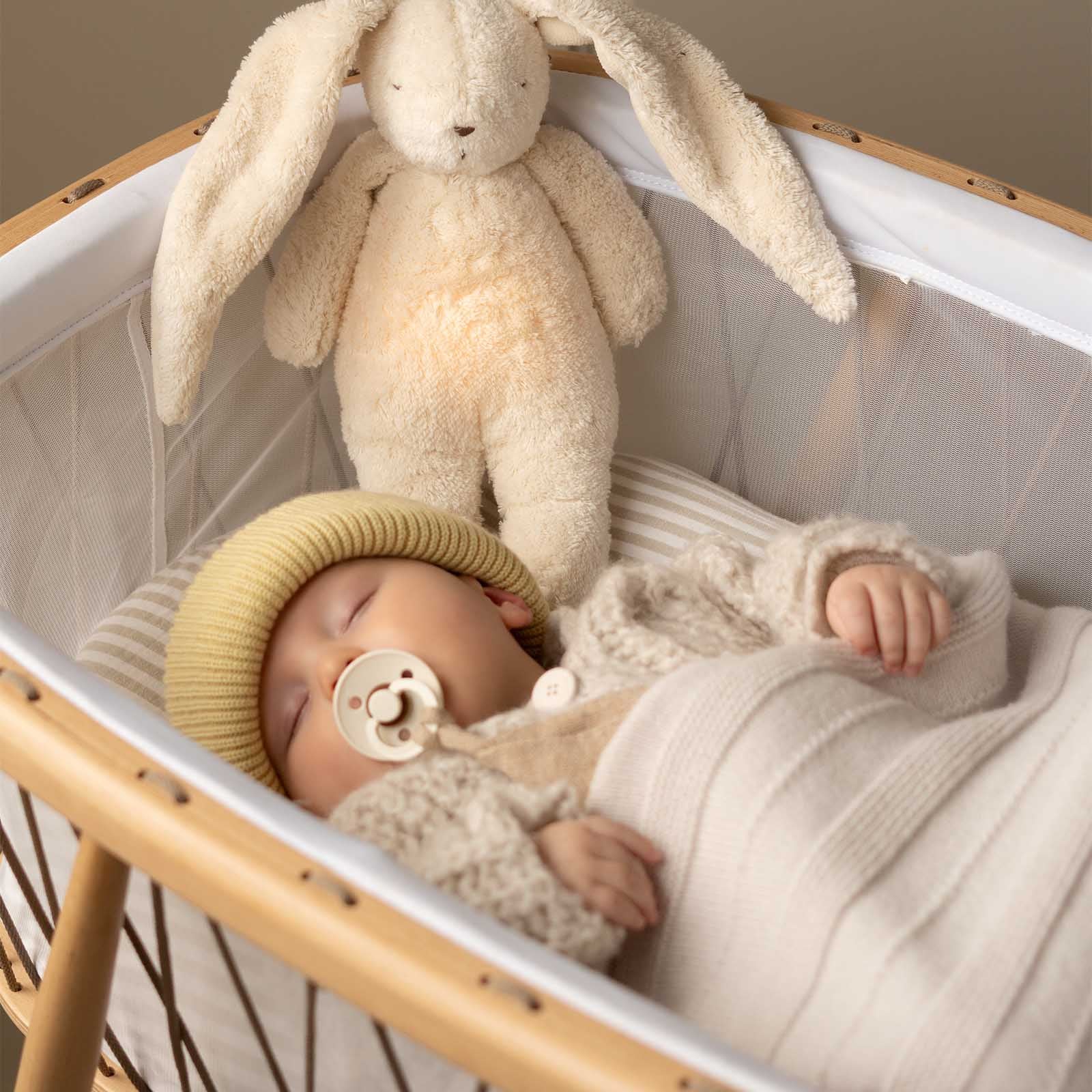 Moonie Humming Organic Bunny Night Light
