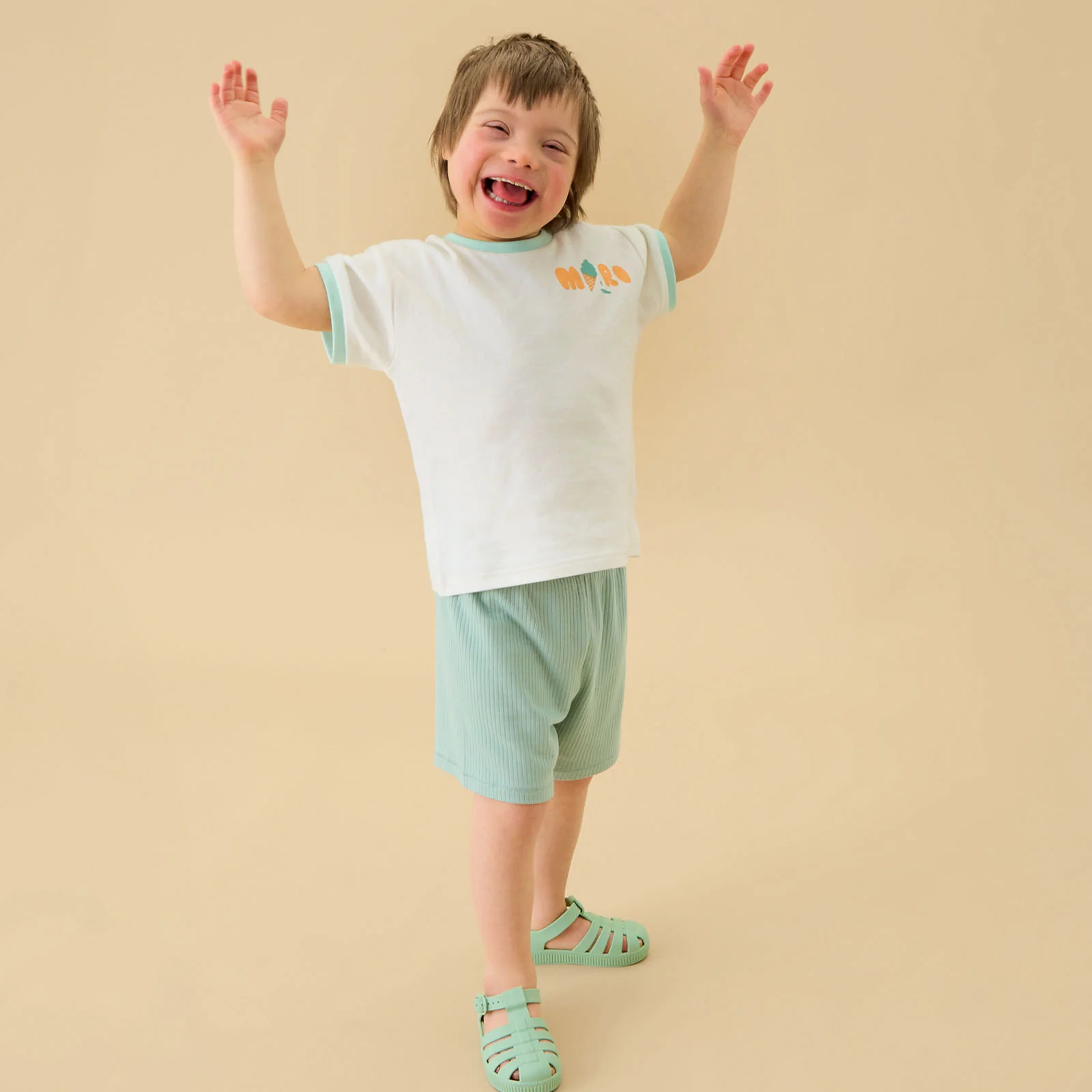 MORI Beach Day Oversized T-Shirt & Ribbed Shorts Outfit