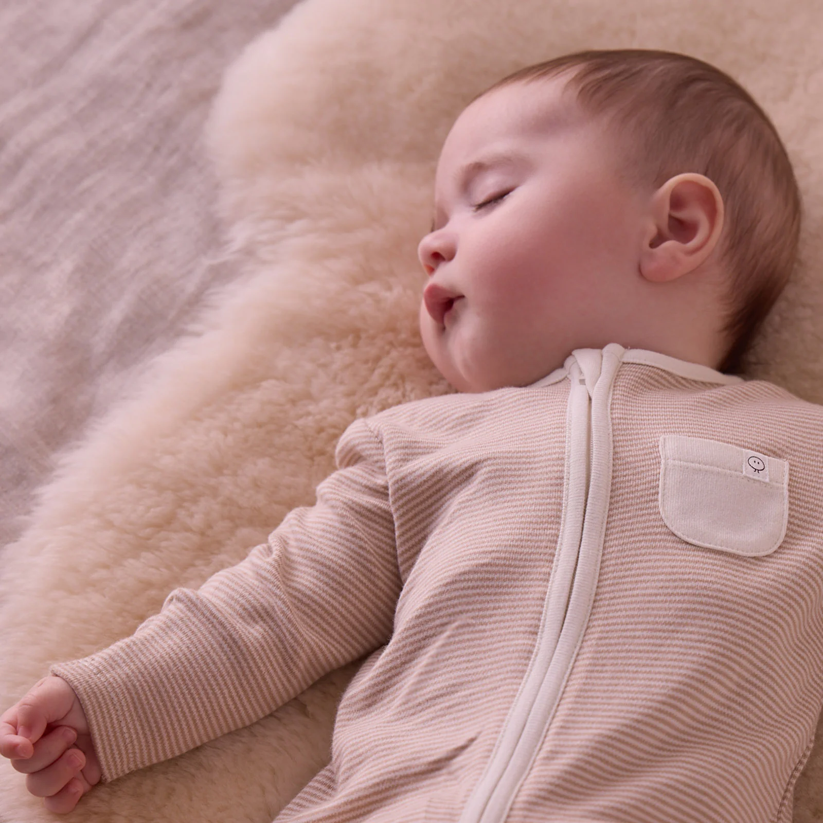 MORI x BINIBAMBA Sleepsuit & Snuggler Buggy Liner Gift Set - Image 3