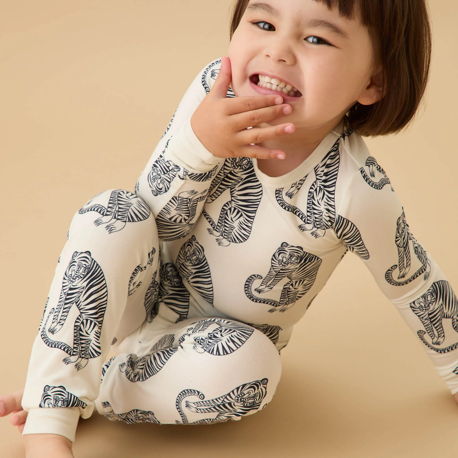 MORI x Desmond & Dempsey Tiger Pyjamas