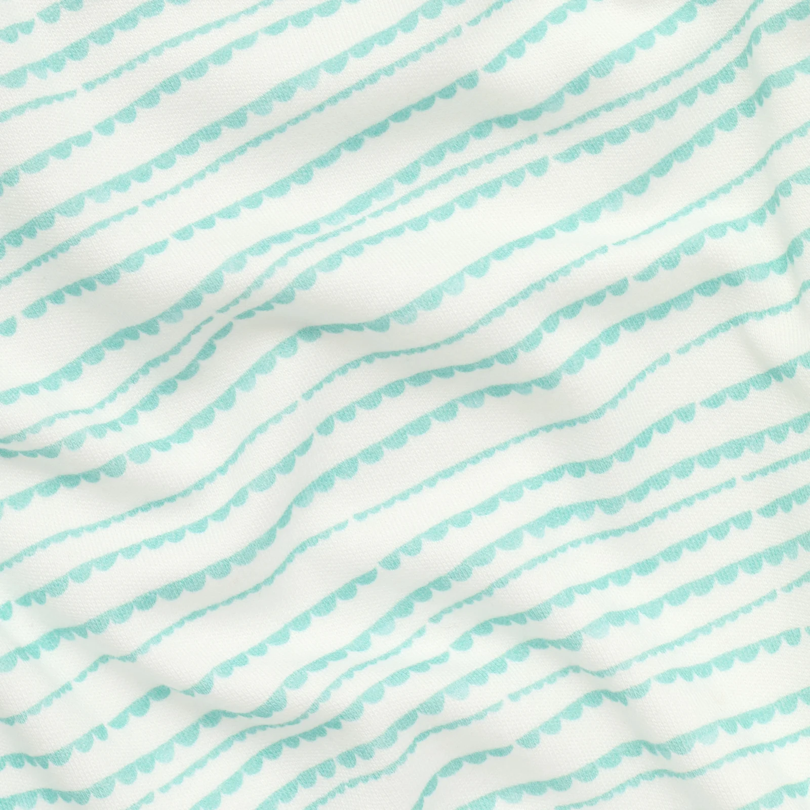 MORI x Lovevery Scallop Clever Zip Sleepsuit - Image 7