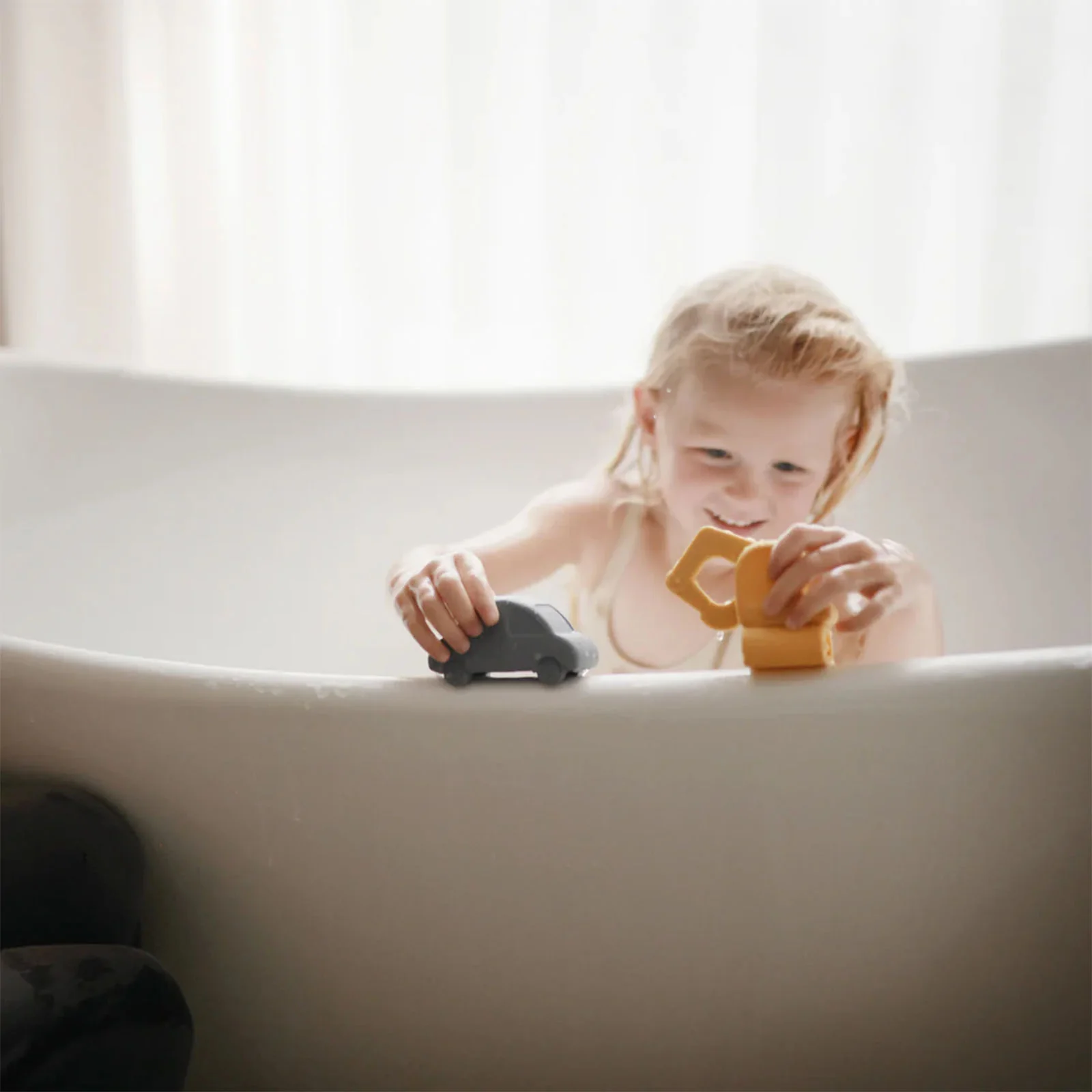 Mushie Vehicles Bath Play Set - Image 7