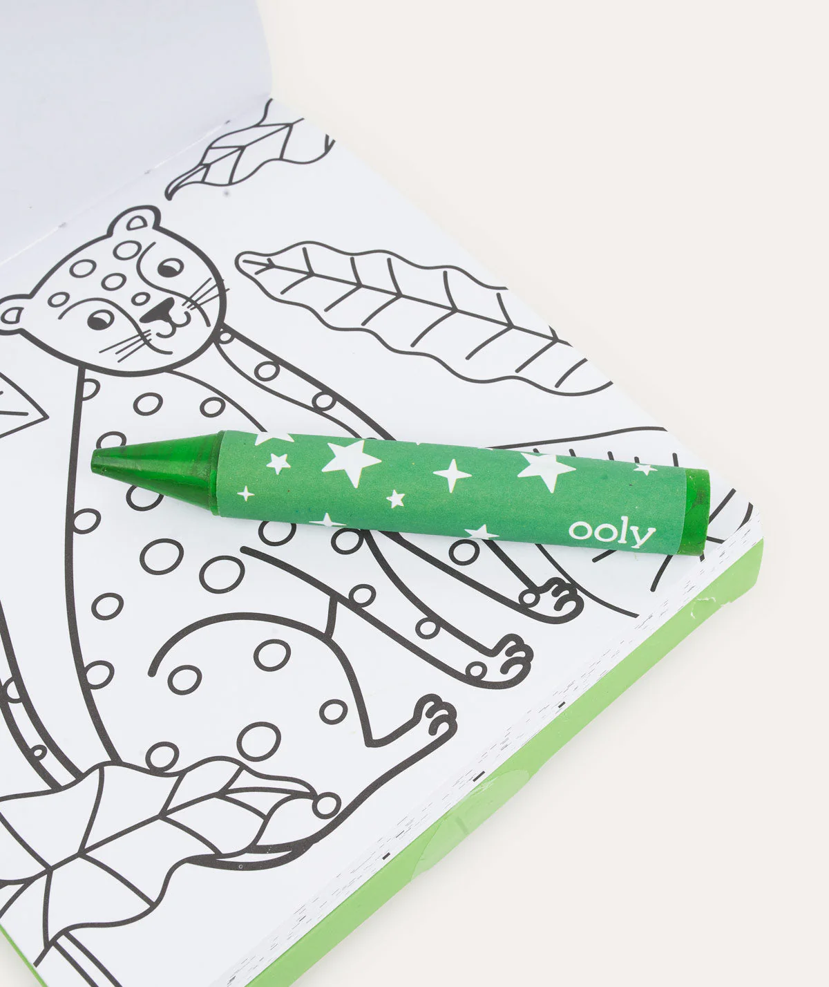 Ooly Carry Along Crayon & Colouring Book Kit On Safari - Image 2