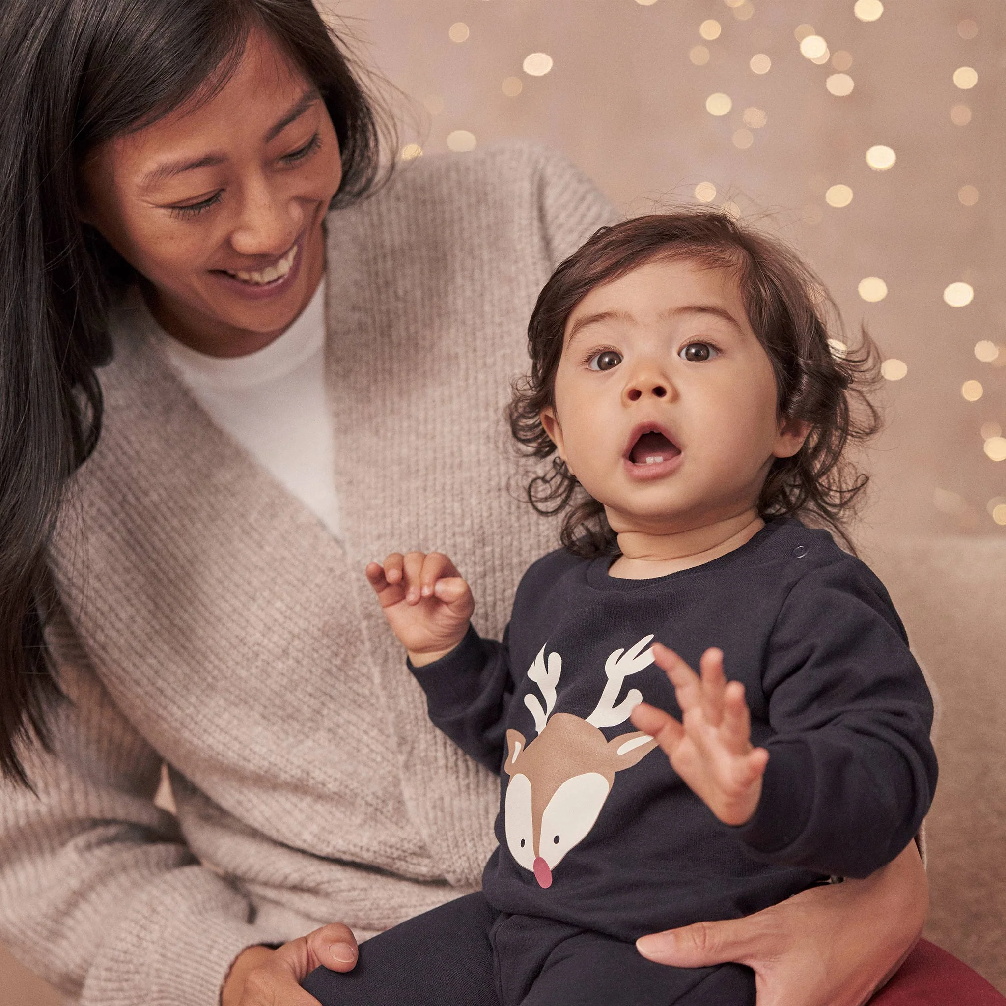 Organic Cotton Reindeer Sweatshirt & Joggers Outfit - Image 4